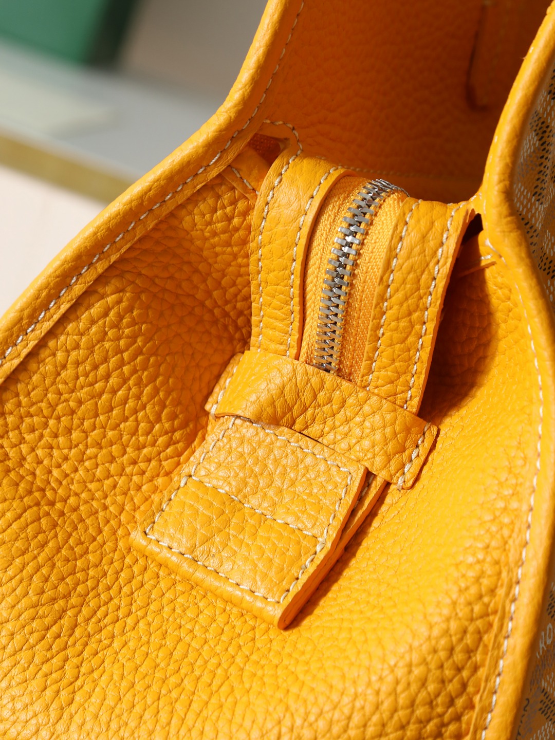 GOYARD 戈雅托特单肩 Hardy (Canvas and Leather) — Tote Shoulder Bag-F0-HARDY2PMLTY 