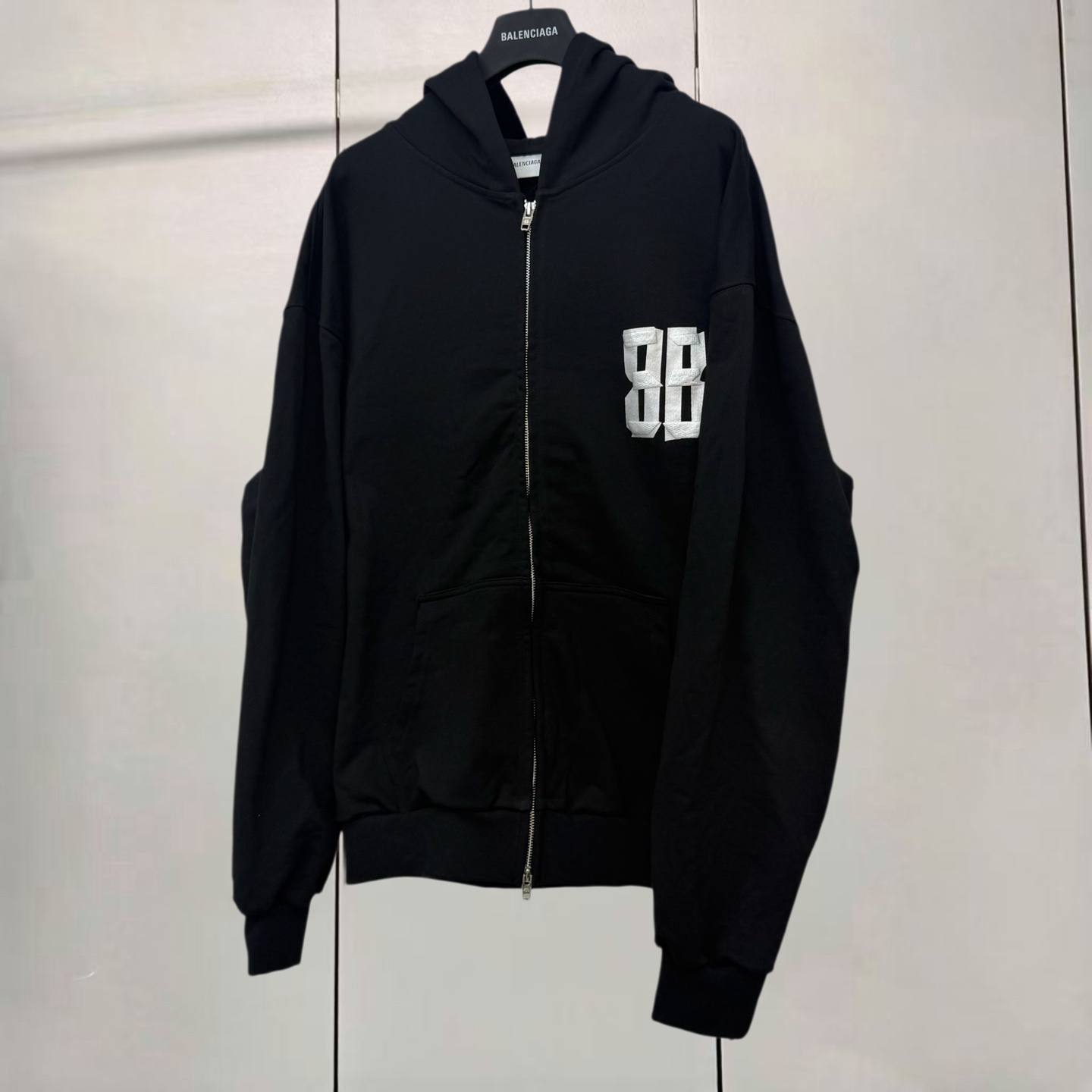 Balenciaga 巴黎世家 字母胶带发泡烫银印花拉链连帽卫衣 连帽衫 外套 长袖 黑色 B0 