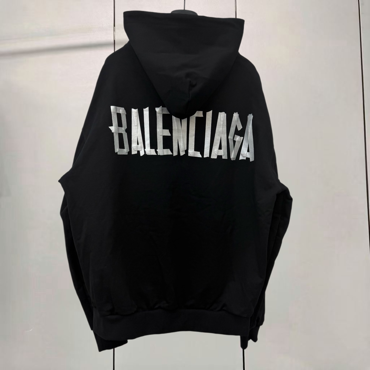 Balenciaga 巴黎世家 字母胶带发泡烫银印花拉链连帽卫衣 连帽衫 外套 长袖 黑色 B0 