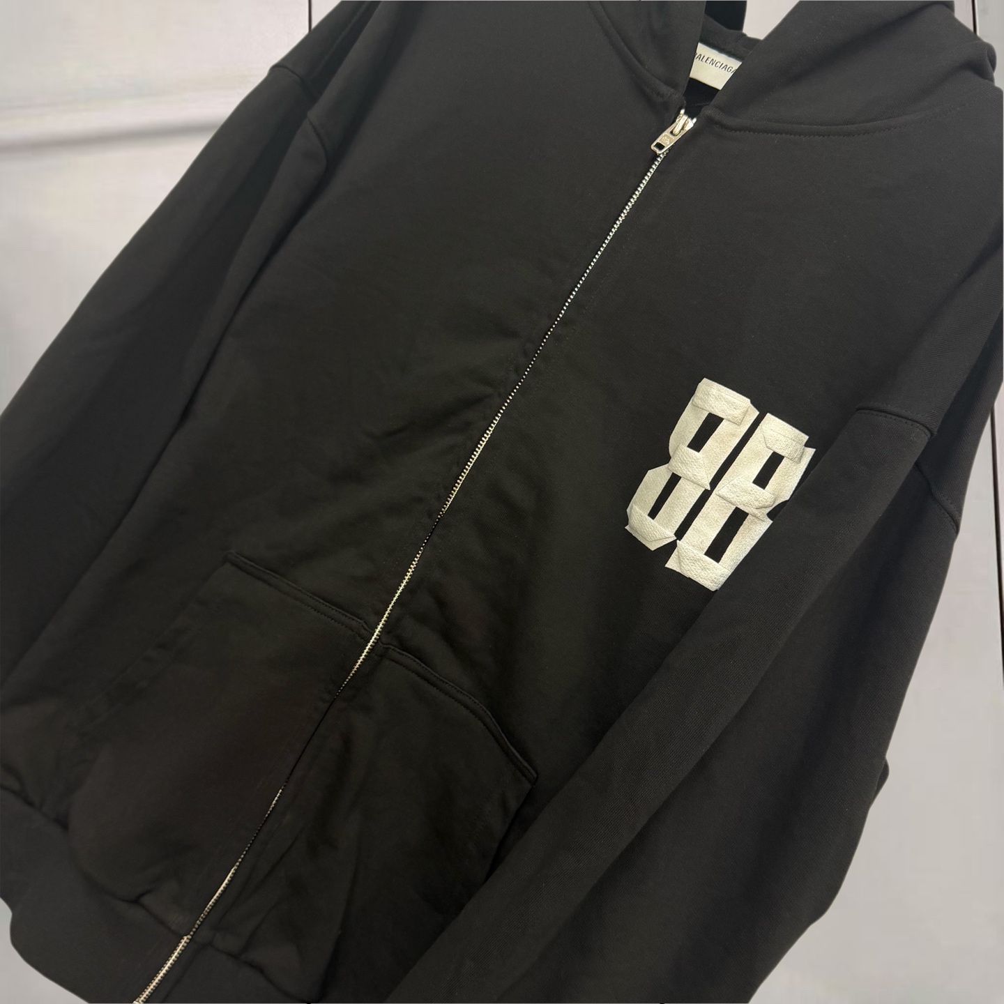 Balenciaga 巴黎世家 字母胶带发泡烫银印花拉链连帽卫衣 连帽衫 外套 长袖 黑色 B0 