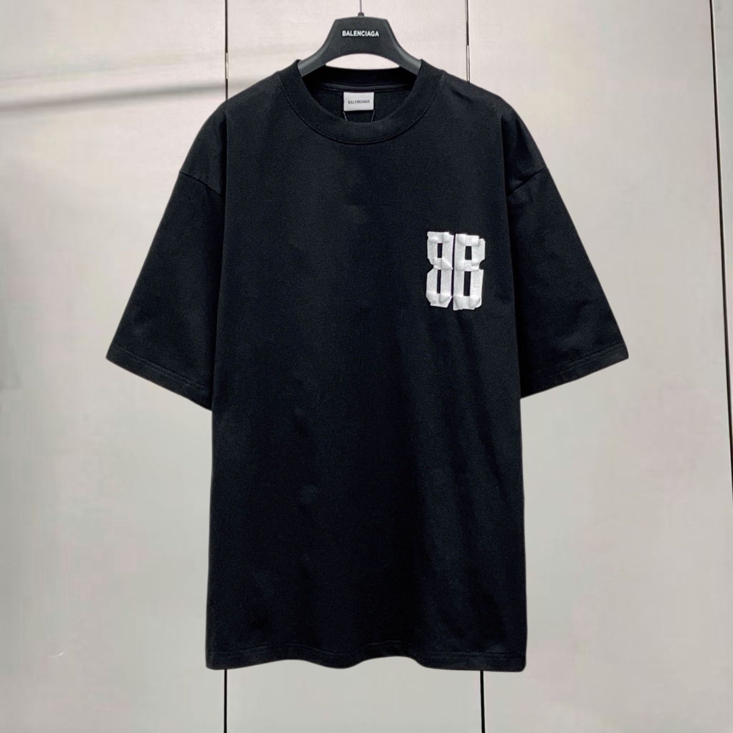 Balenciaga 巴黎世家 字母胶带发泡烫银印花圆领短袖 T恤 圆领 夏季 黑色 A0 