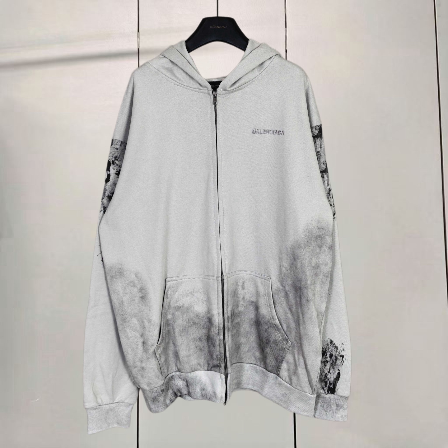 Balenciaga 巴黎世家 水洗做旧油漆泼墨涂鸦手绘拉链连帽卫衣 连帽衫 外套 长袖 灰色 藏青色 B0 