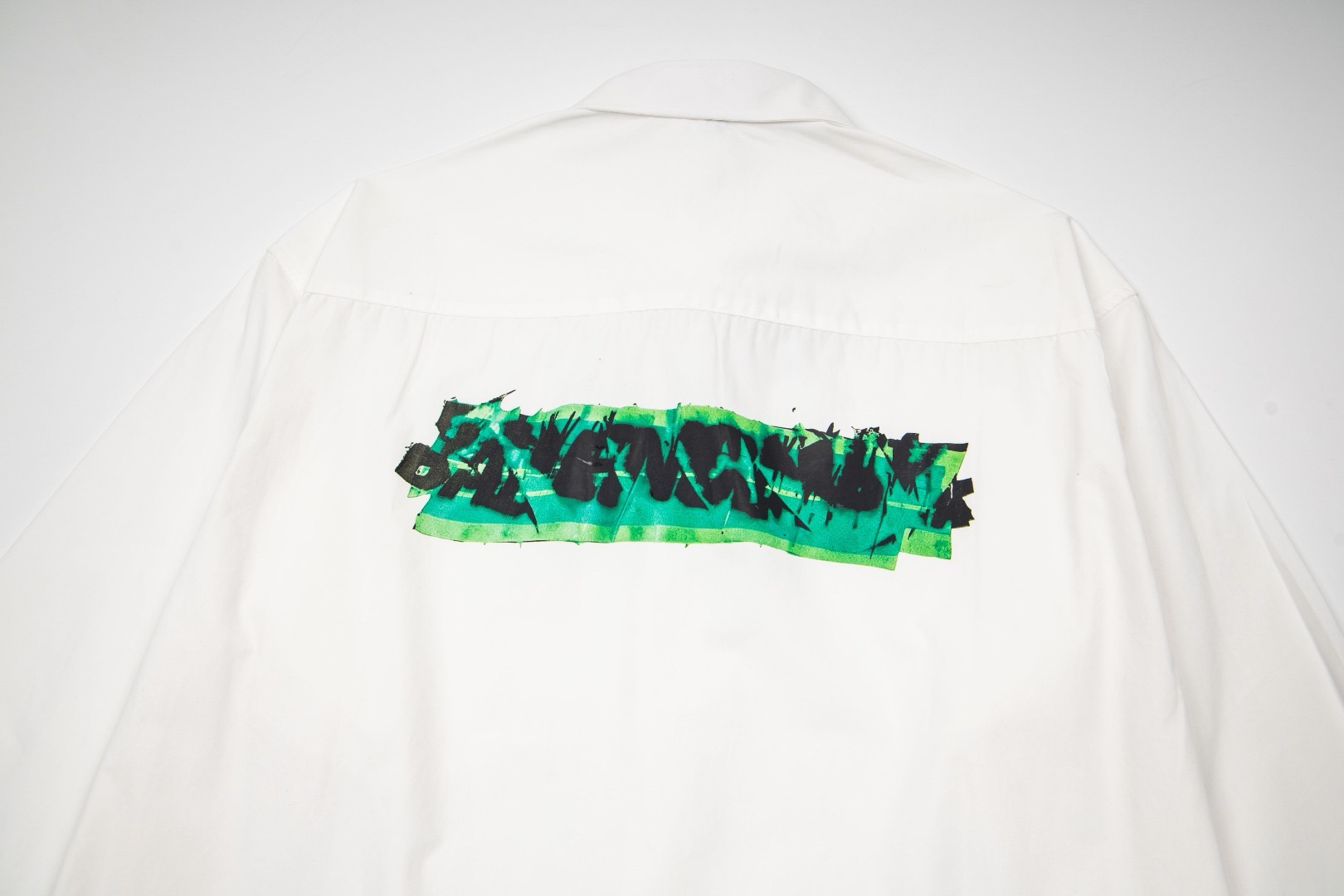 Balenciaga 巴黎世家 胶条错位背后大Logo印花衬衫 外套 长袖 秋冬 黑色 白色 A5