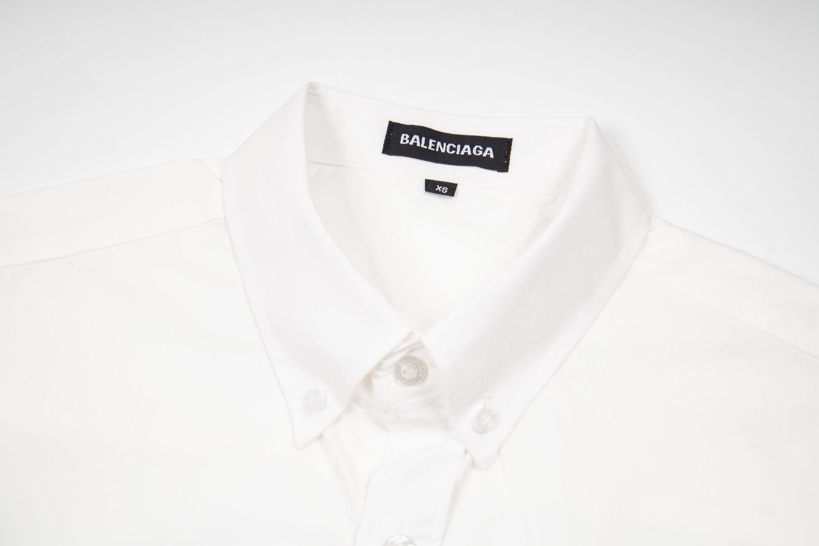 Balenciaga 巴黎世家 梵文火焰字母印花logo衬衫 外套 长袖 秋冬 黑色 白色 A5
