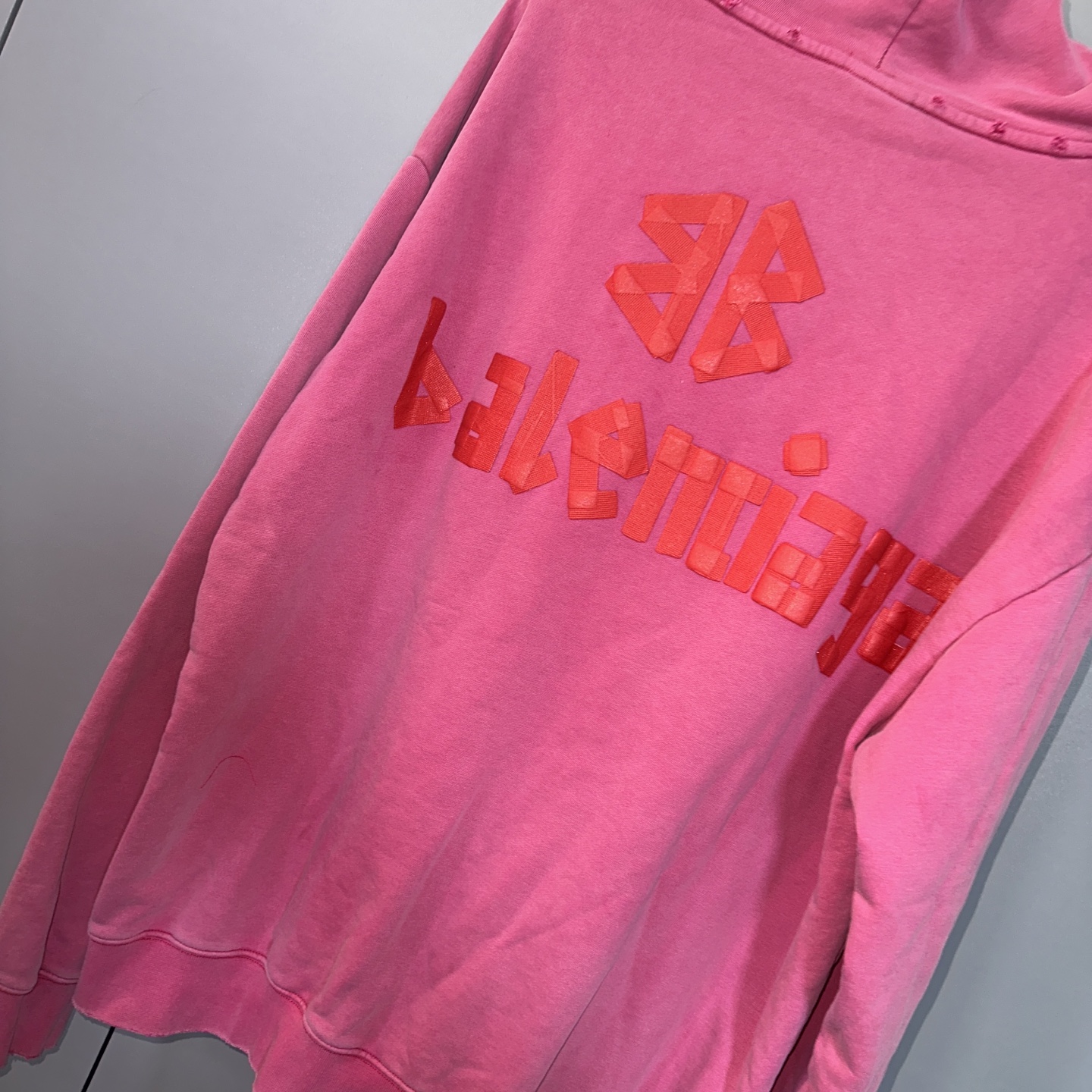 Balenciaga 巴黎世家 美纹纸胶带字母发泡印花连帽卫衣 连帽衫 外套 长袖 粉色 B0 