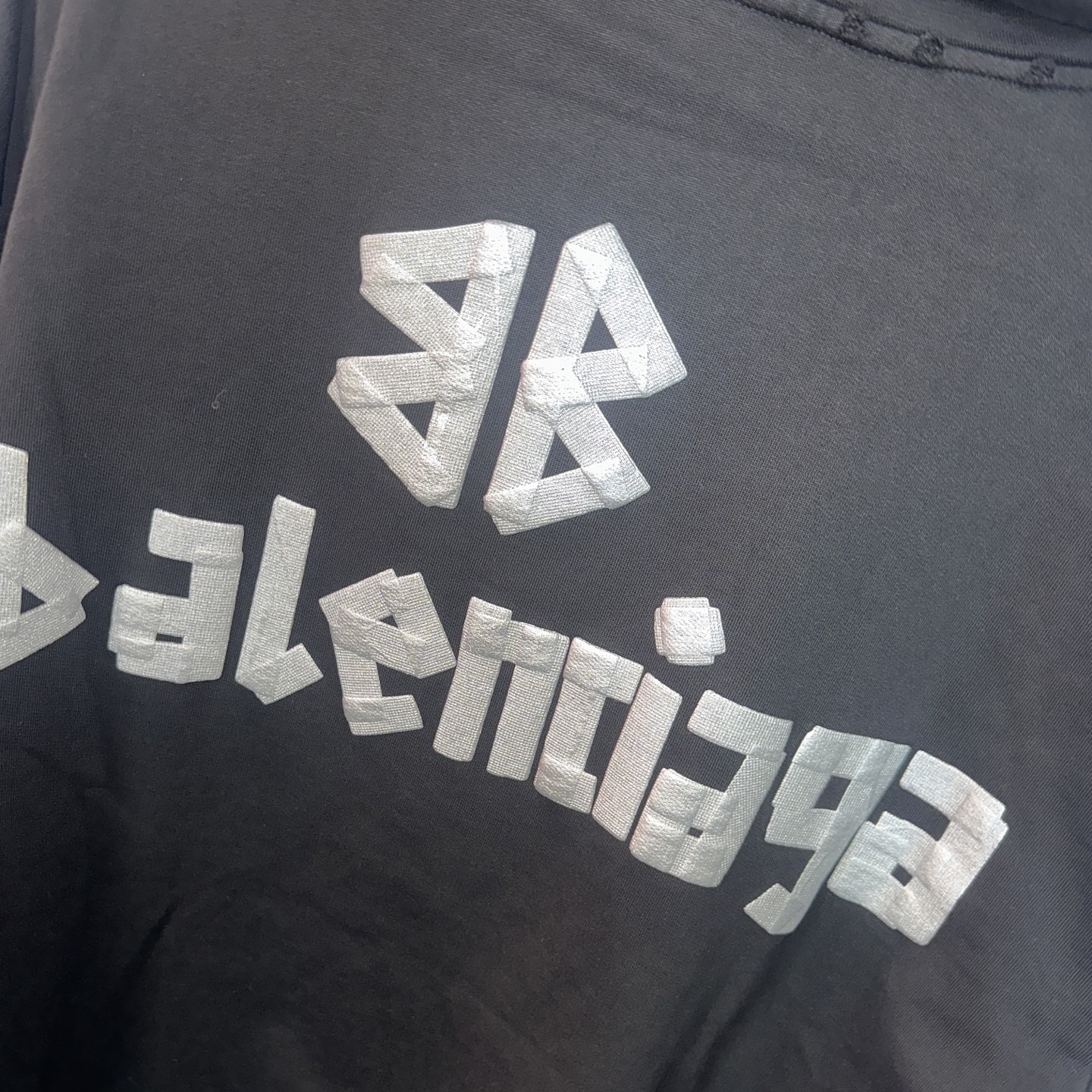 Balenciaga 巴黎世家 美纹纸胶带字母发泡印花连帽卫衣 连帽衫 外套 长袖 黑色 白色 B0