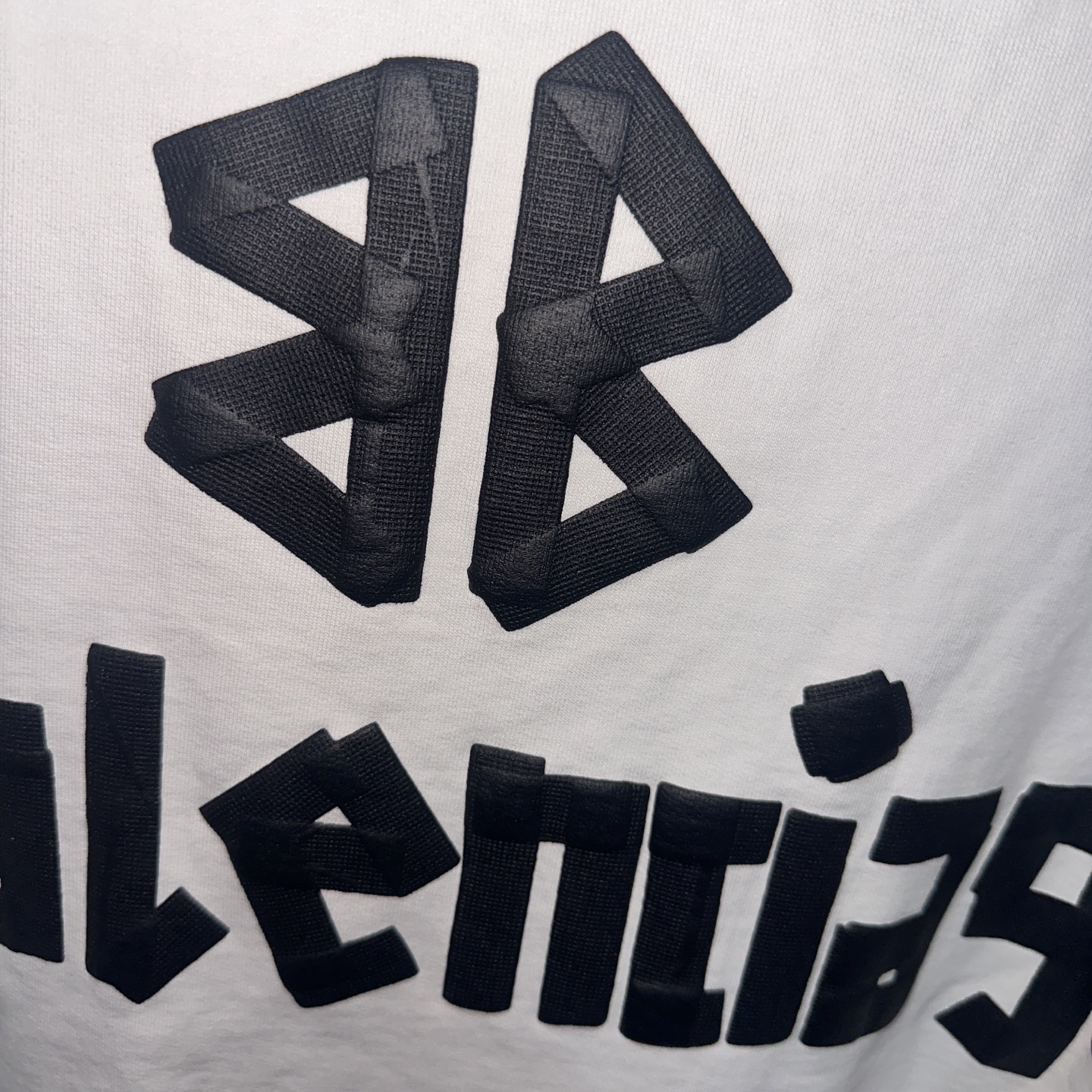 Balenciaga 巴黎世家 美纹纸胶带字母发泡印花连帽卫衣 连帽衫 外套 长袖 黑色 白色 B0