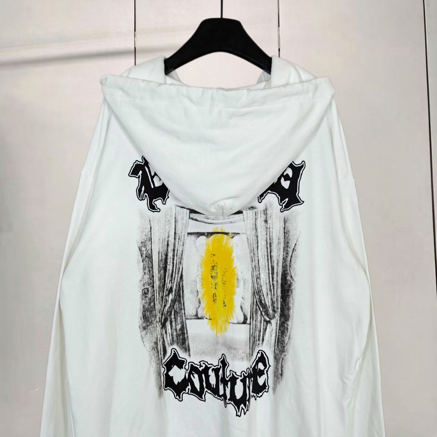 Balenciaga 巴黎世家 暗黑乐队摇滚涂鸦风印花洗水做旧拉链连帽卫衣 连帽衫 外套 长袖 黑色 白色 B0 