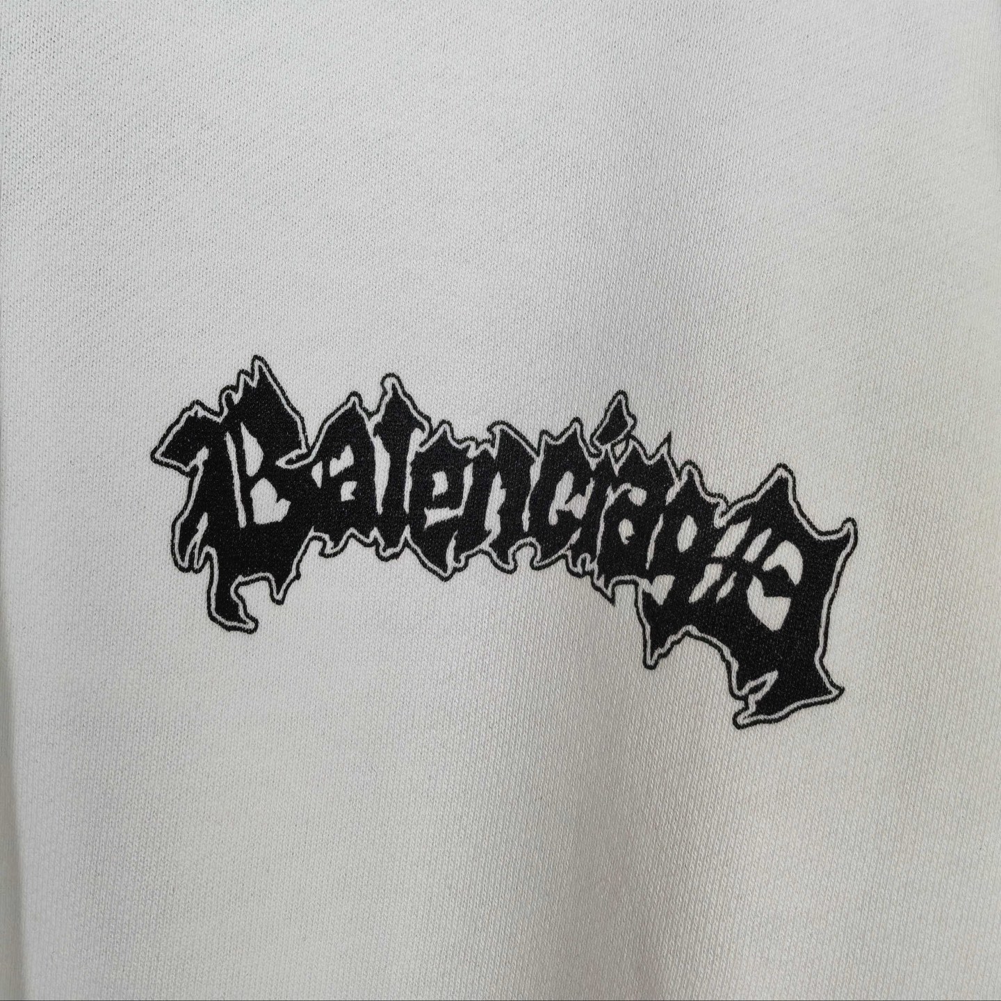 Balenciaga 巴黎世家 暗黑乐队摇滚涂鸦风印花洗水做旧拉链连帽卫衣 连帽衫 外套 长袖 黑色 白色 B0 