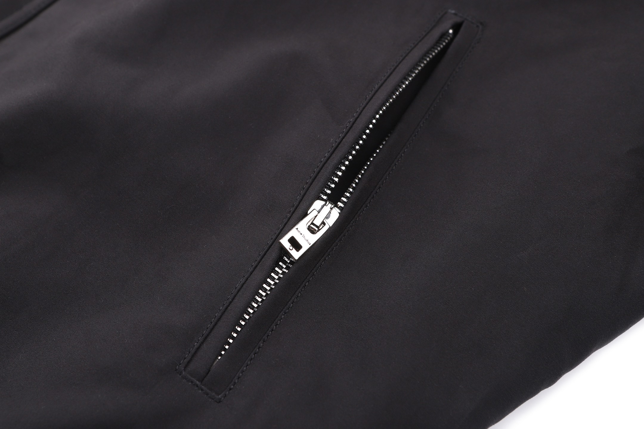 Acne Studios 皮革标识斜纹布拉链夹克 外套 秋冬 长袖 卡其色 黑色 C0