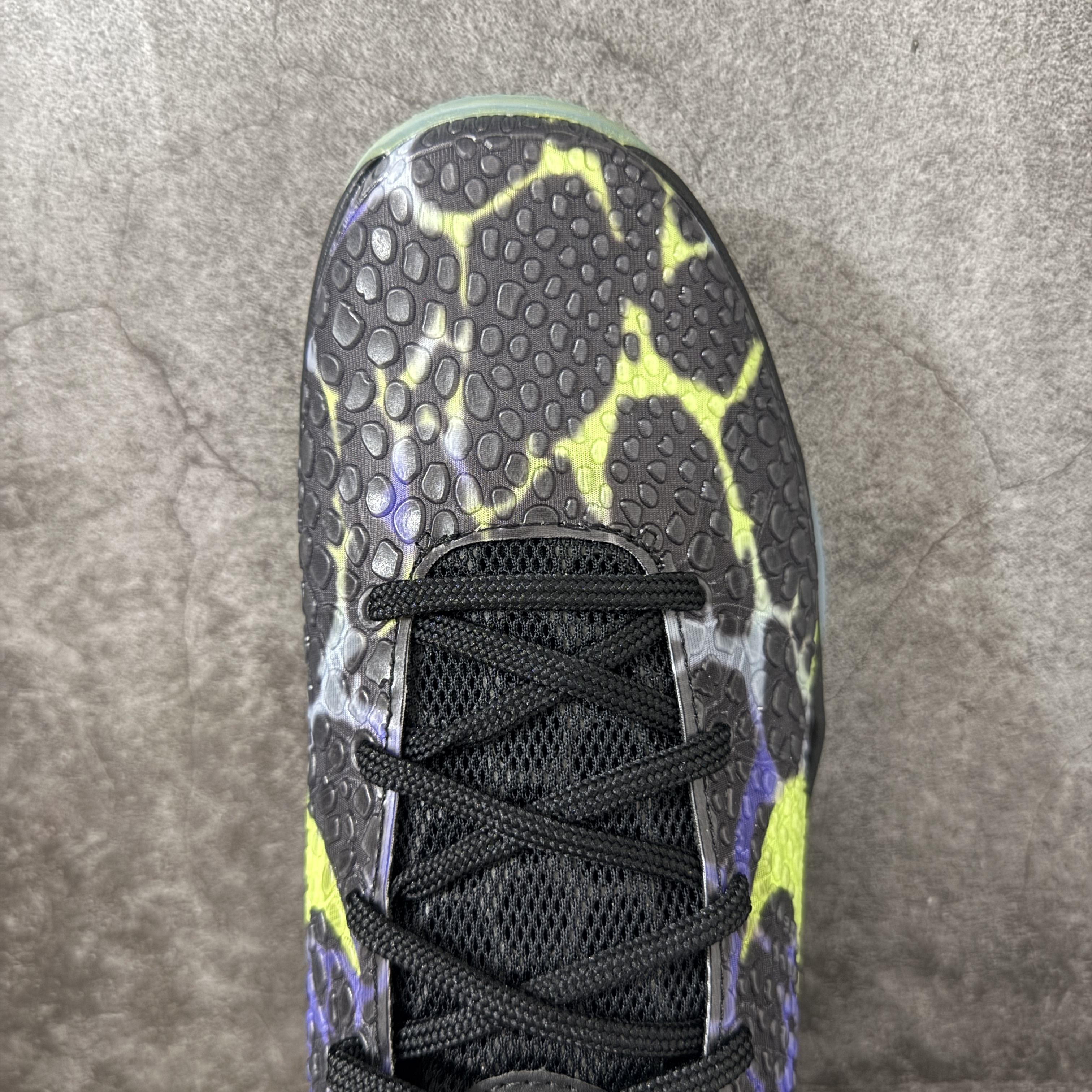 S2 Kobe6  前掌Zoom Turbo 气垫 后掌EVA缓震 低筒 球鞋 籃球鞋 實戰鞋 真碳板 男鞋 波鞋  圣诞节煤块 IO6261-001