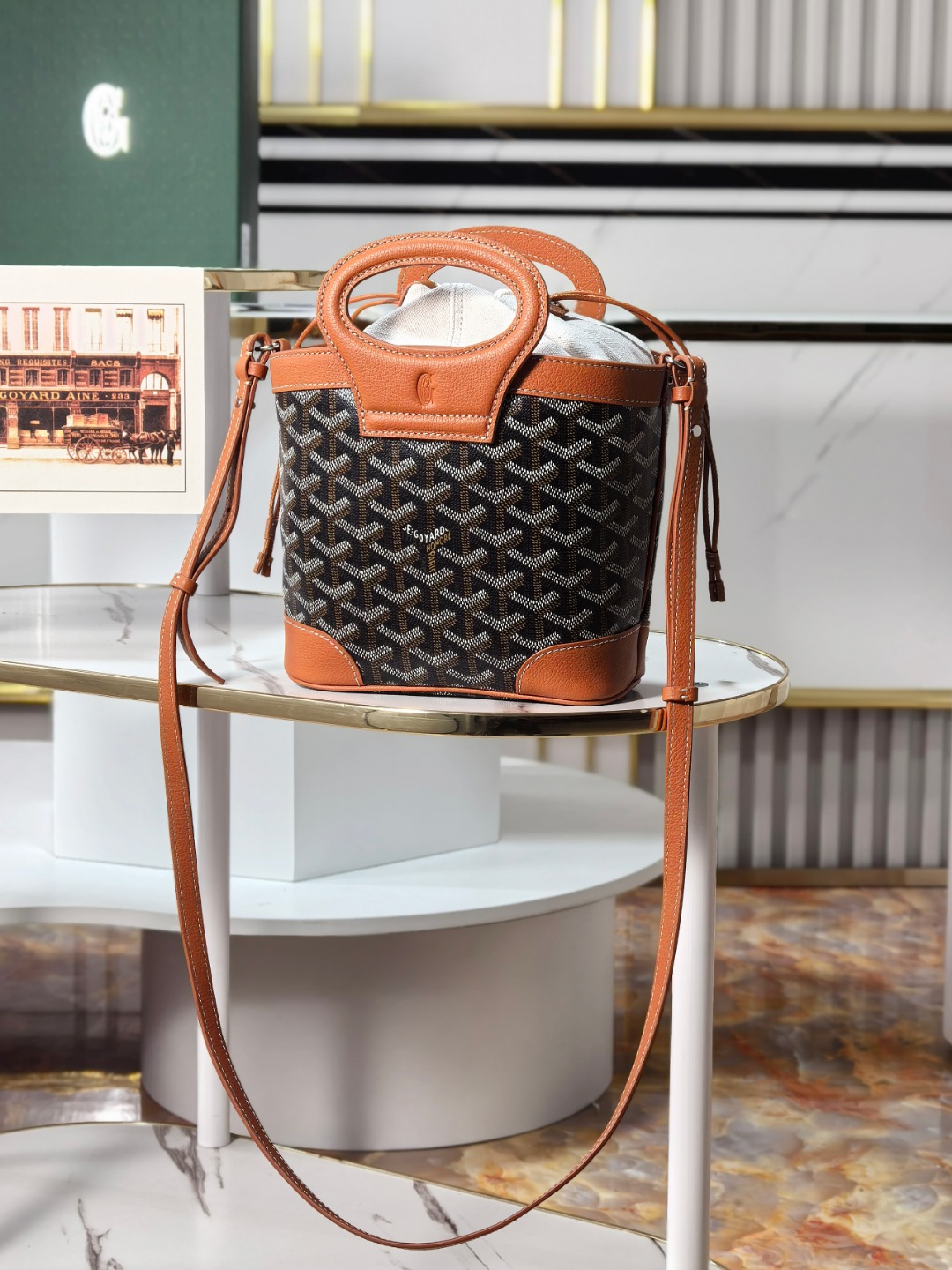 GOYARD 戈雅 Beluga (Canvas and Leather) — Single-shoulder handbag-F0-BELUGAMINTY