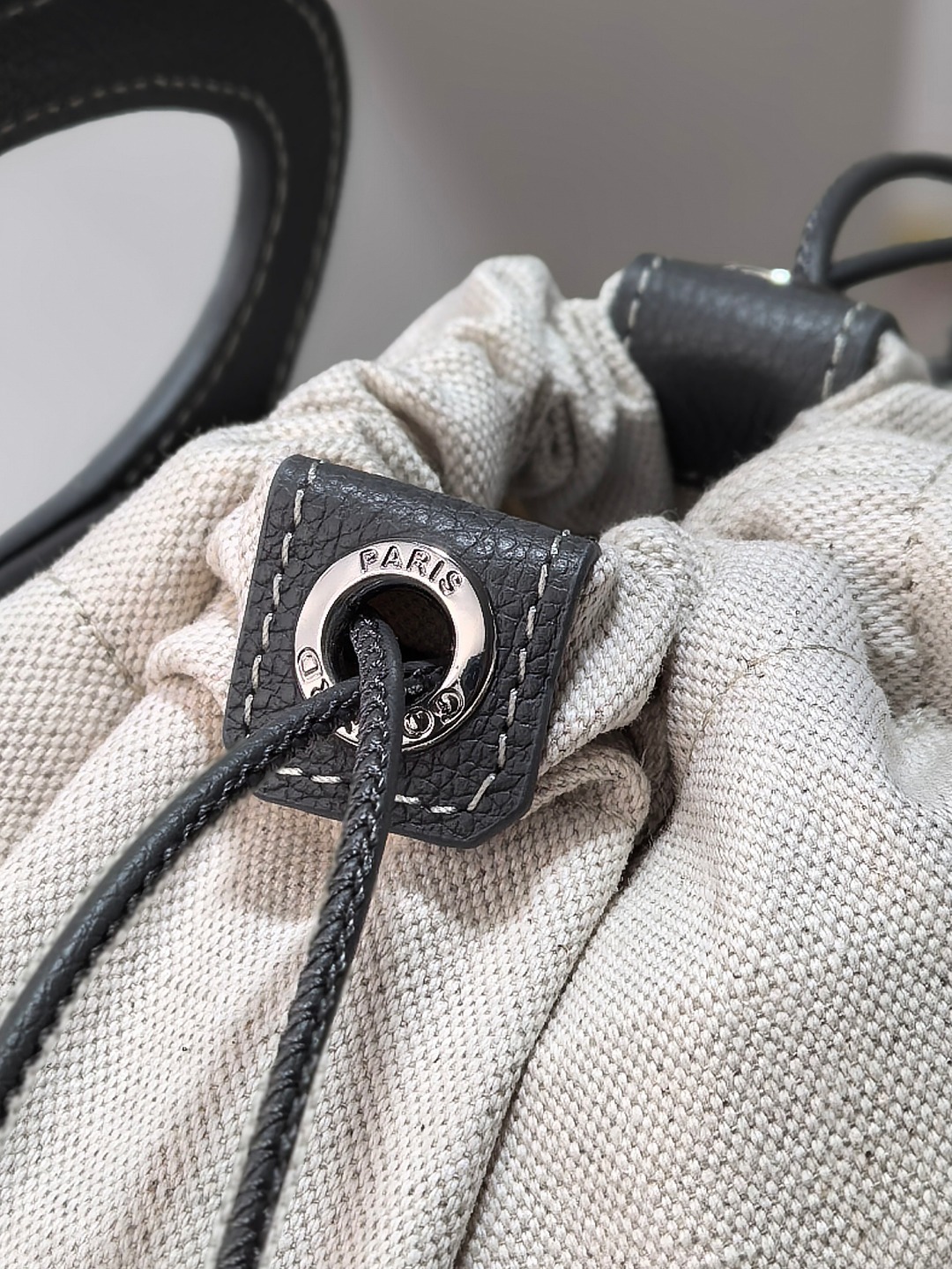 GOYARD 戈雅 Beluga (Canvas and Leather) — Single-shoulder handbag-F0-BELUGAMINTY