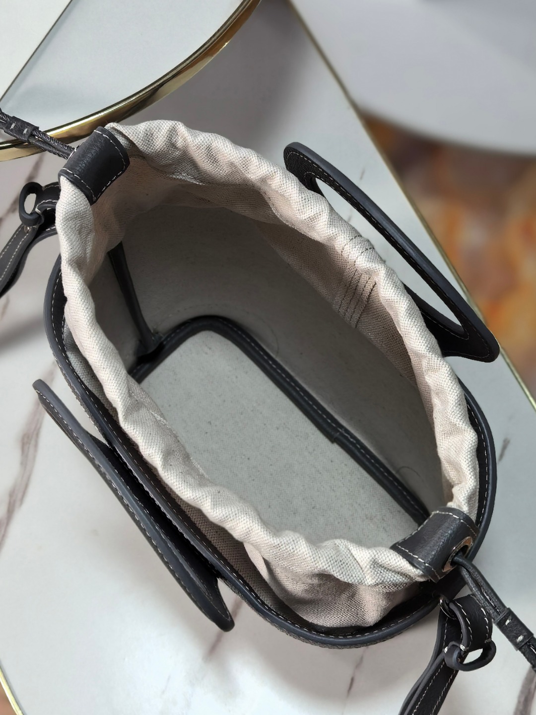 GOYARD 戈雅 Beluga (Canvas and Leather) — Single-shoulder handbag-F0-BELUGAMINTY