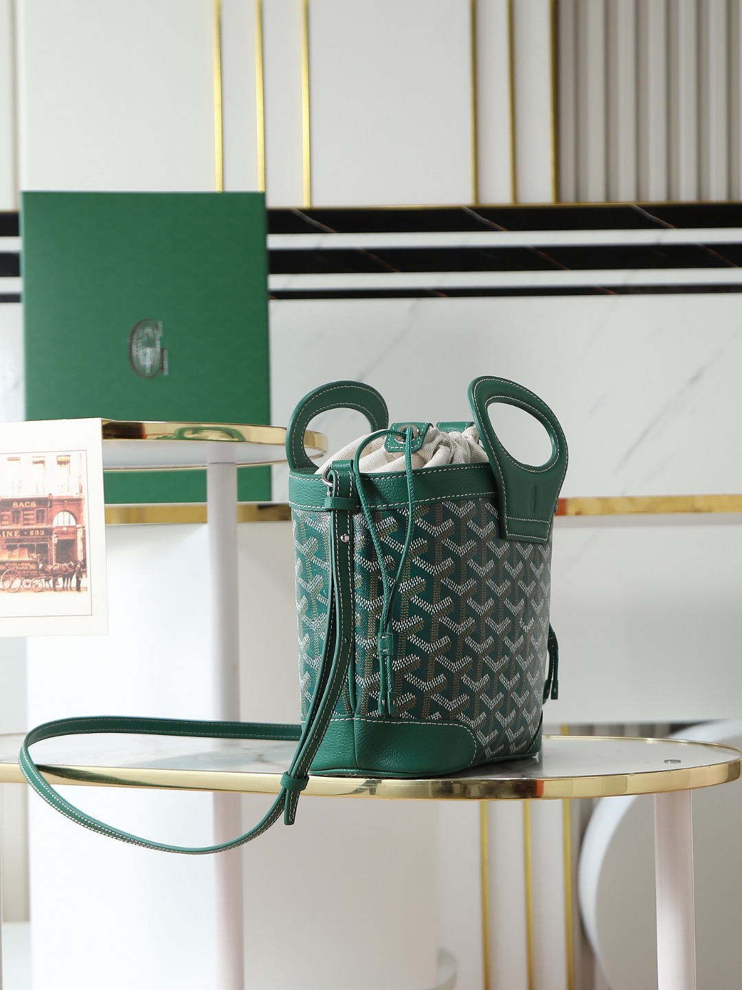 GOYARD 戈雅 Beluga (Canvas and Leather) — Single-shoulder handbag-F0-BELUGAMINTY-09CL09P