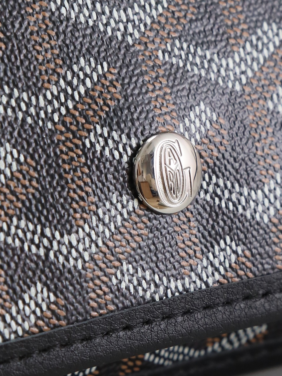 GOYARD 戈雅信封 Plumet (Canvas and Leather) — Envelope Crossbody Bag-F0-PLUMETPMLTY