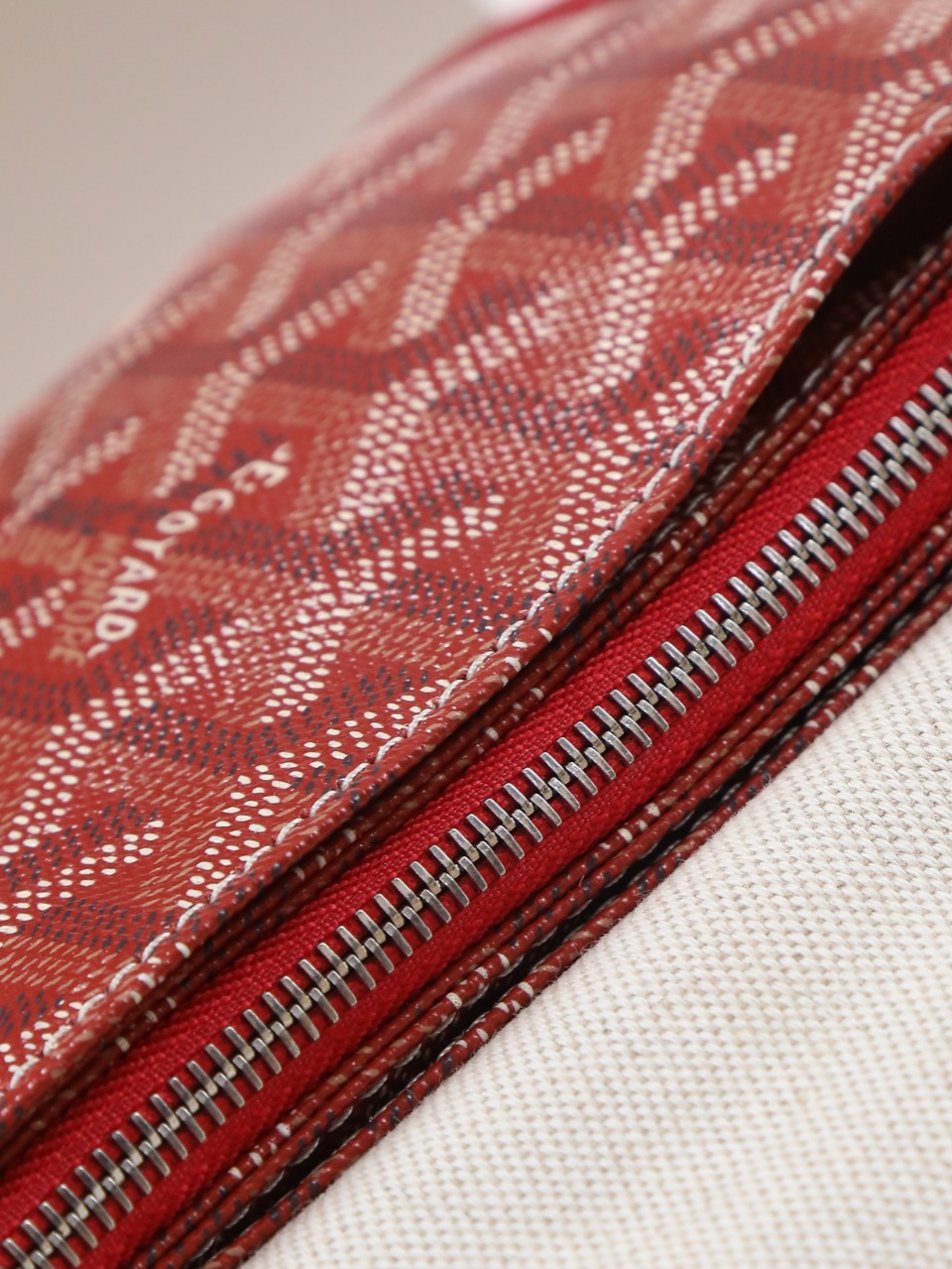 GOYARD 戈雅信封 Plumet (Canvas and Leather) — Envelope Crossbody Bag-F0-PLUMETPMLTY