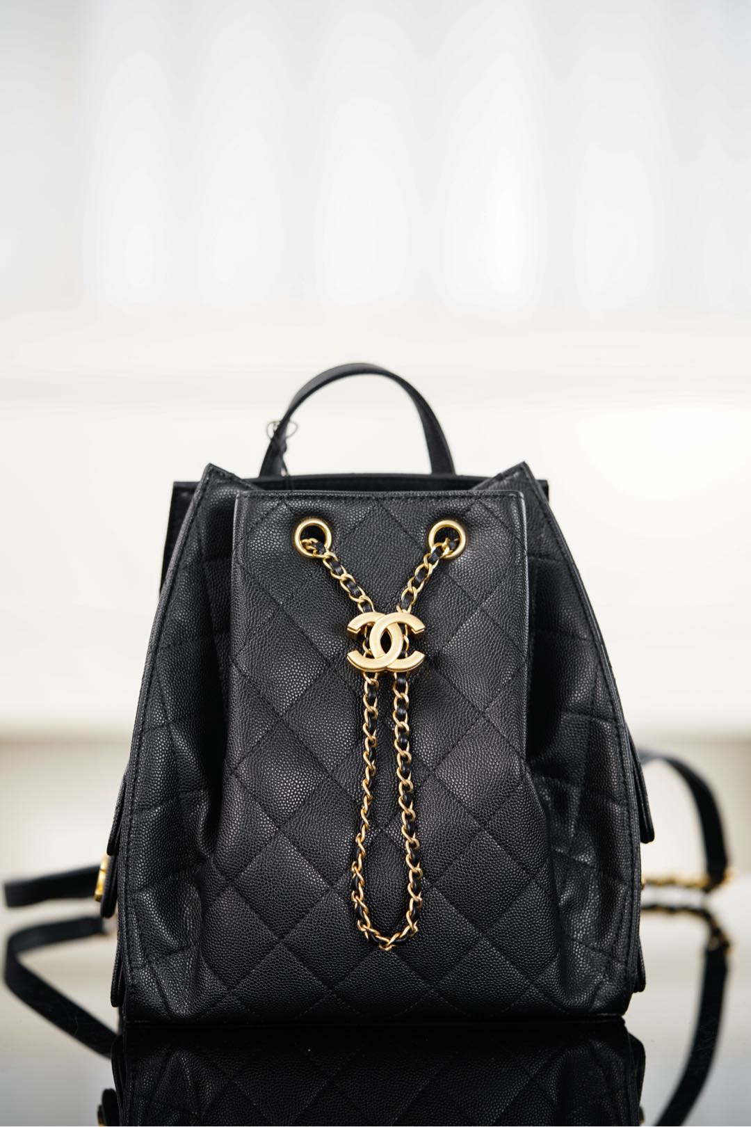 CHANEL 25Bag 25 B Backpack (Grained Calfskin)  双肩包 黑金 A5-AS5600-B20304-94305  