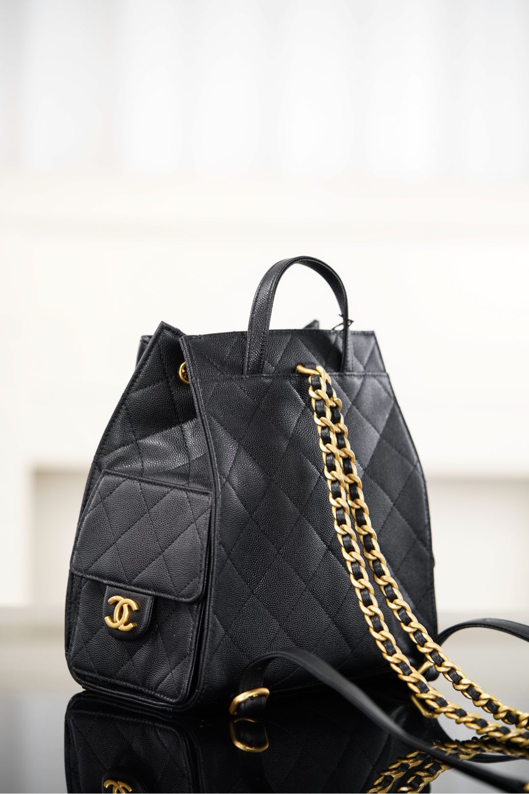 CHANEL 25Bag 25 B Backpack (Grained Calfskin)  双肩包 黑金 A5-AS5600-B20304-94305  
