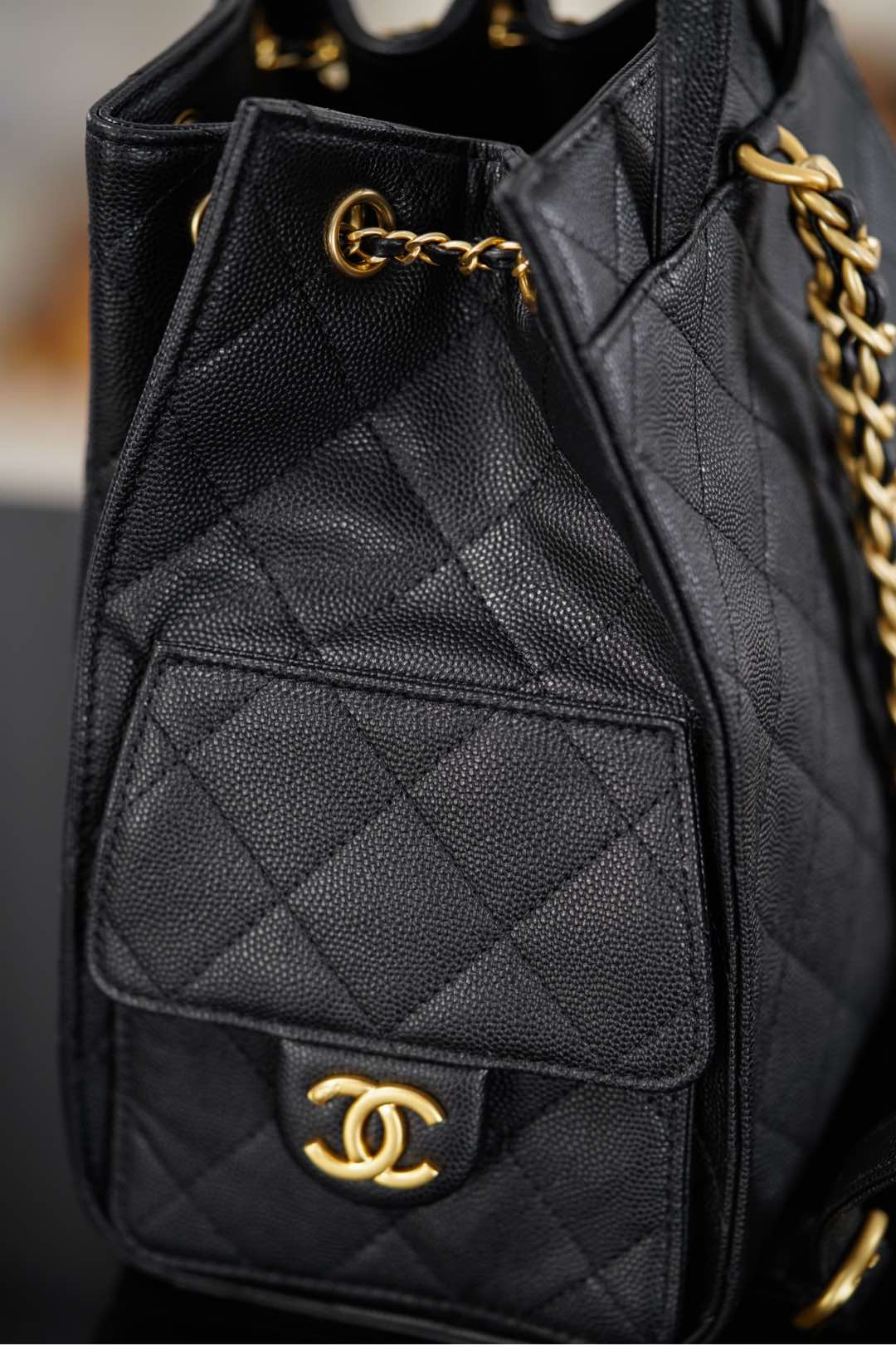 CHANEL 25Bag 25 B Backpack (Grained Calfskin)  双肩包 黑金 A5-AS5600-B20304-94305  