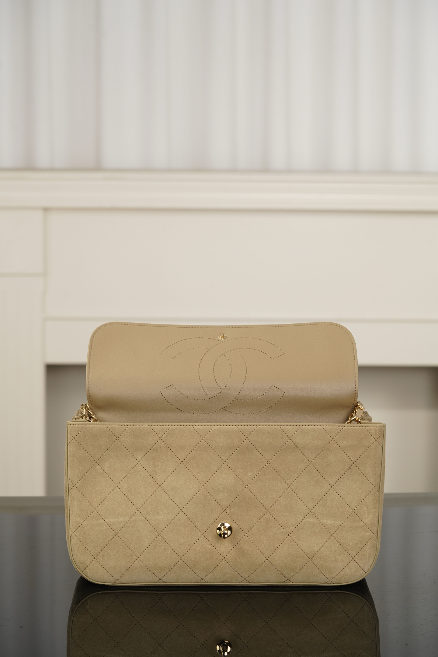超大号 CHANEL 26S CF Suede Calfskin Shoulder/Crossbody Bag, Extra Large, Dark Beige A5-AS6281-B24009-U9390