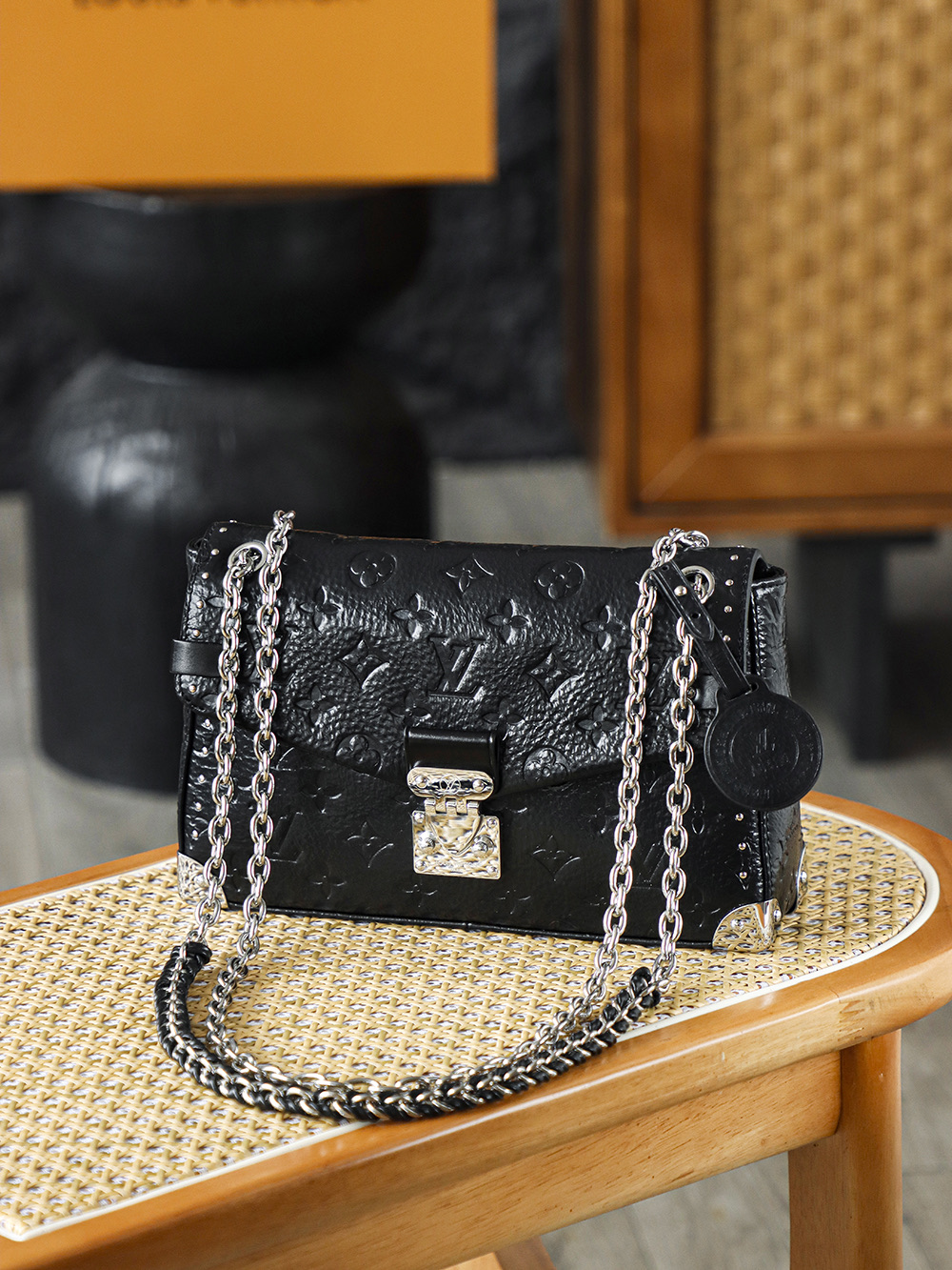 AS斜跨单肩 LOUIS VUITTONNANO LV TRUNKIE -(Cowhide)- Crossbody, shoulder, and handheld bag--F0-M28137