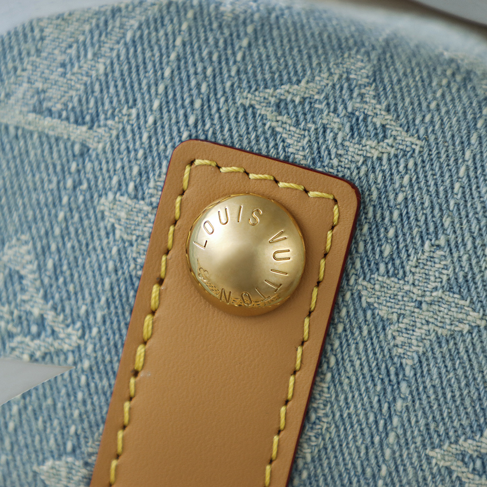 AS斜跨单肩 LOUIS VUITTONNANO LV CarryallSOFT TRUNK Sky  -(Denim)- Handheld and shoulder bag--F0-M11462