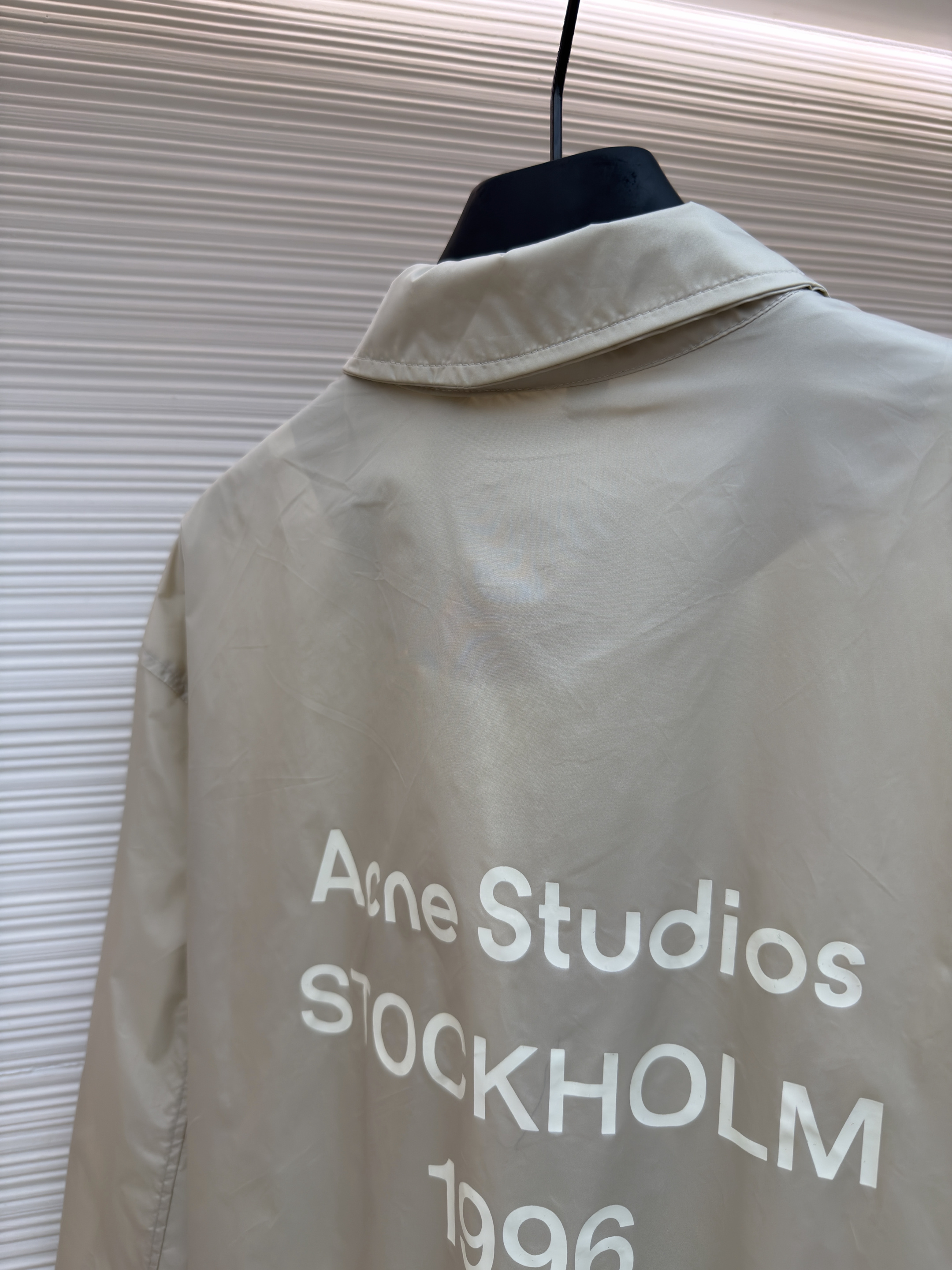 Acne Studios 徽标尼龙拉链夹克 外套 秋冬 长袖 杏色 B5
