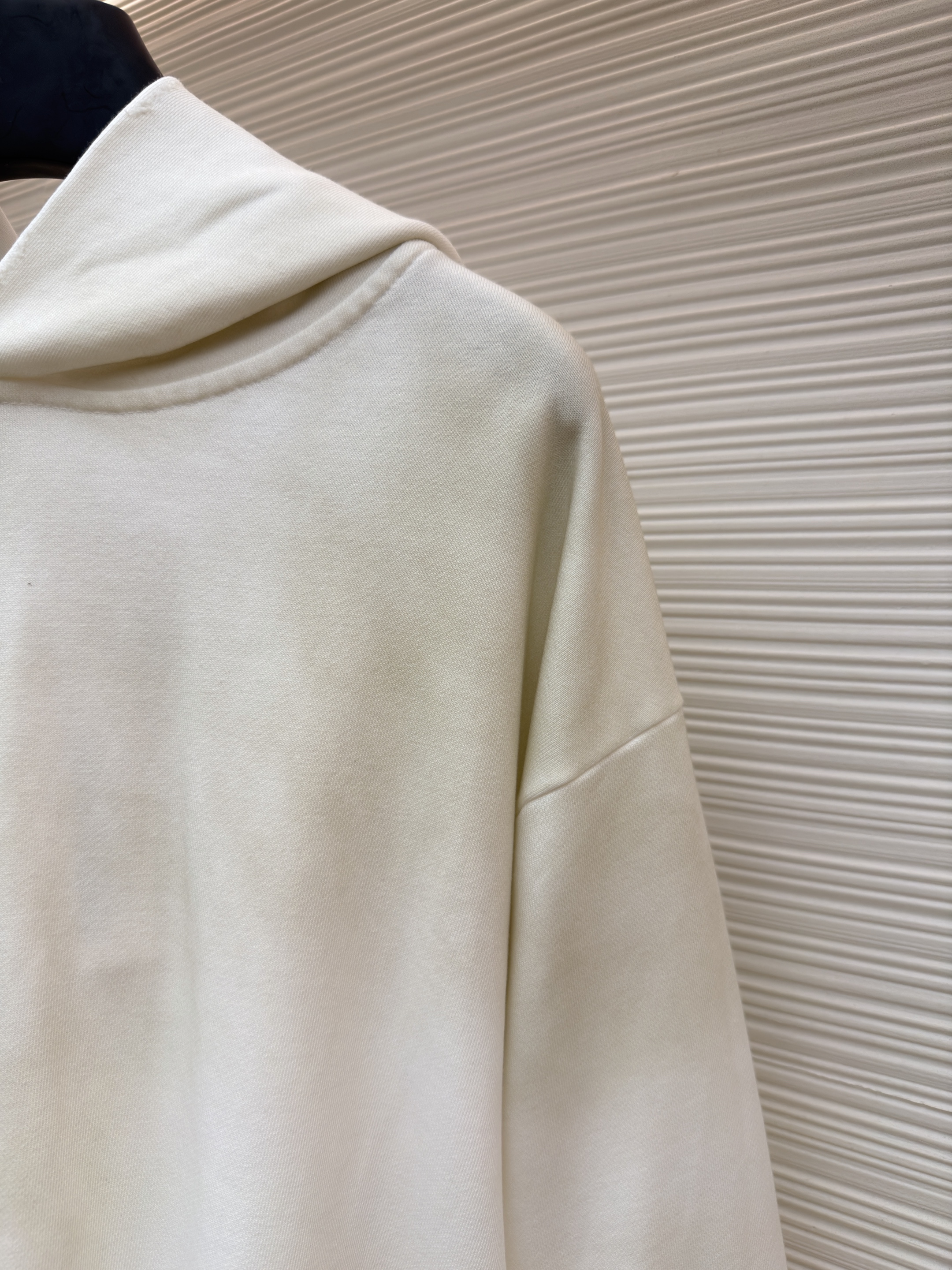 Acne Studios 喷绘做旧徽标连帽卫衣 连帽衫 外套 长袖 白色 B0