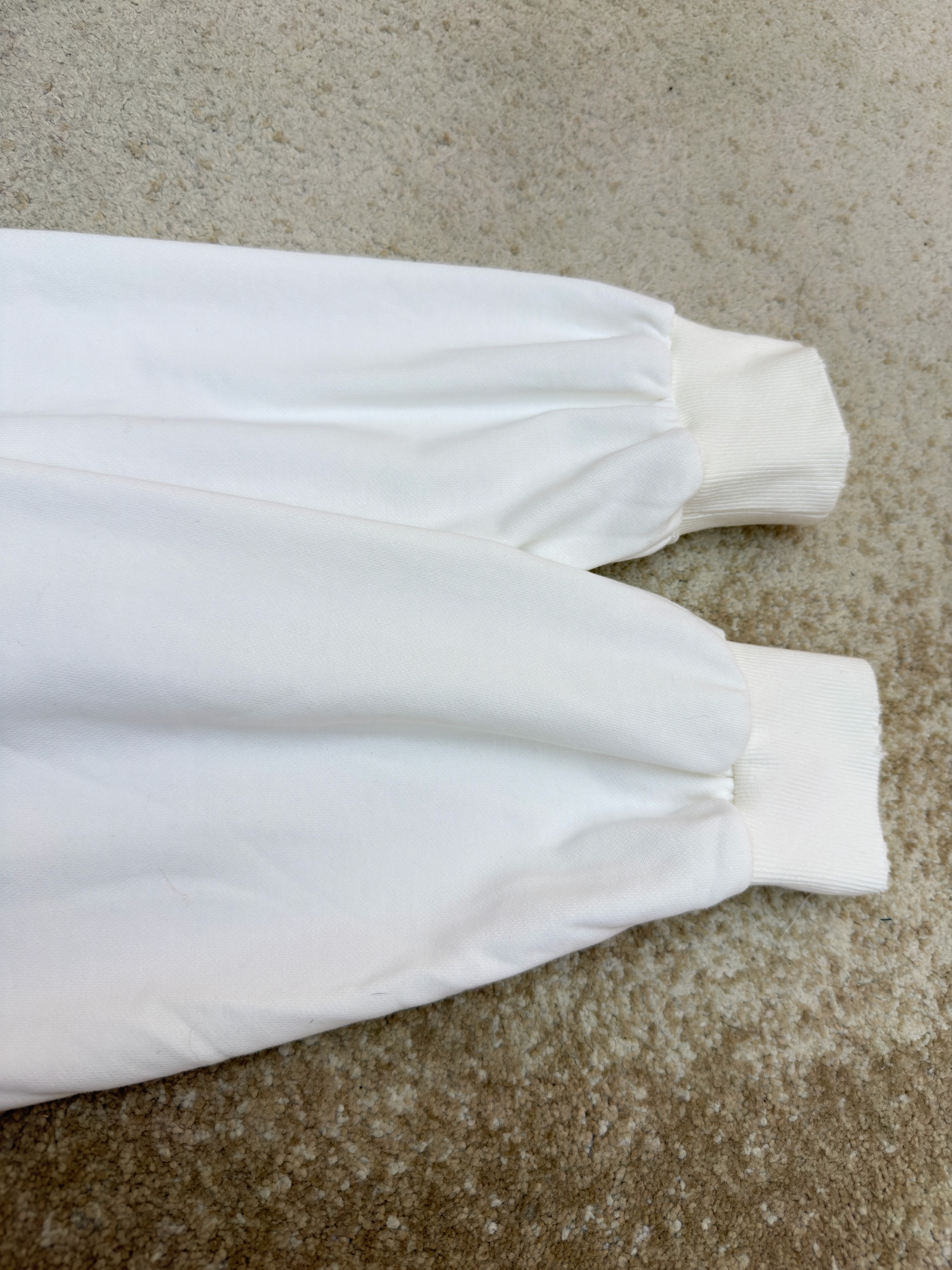 Acne Studios 喷绘做旧徽标连帽卫衣 连帽衫 外套 长袖 白色 B0