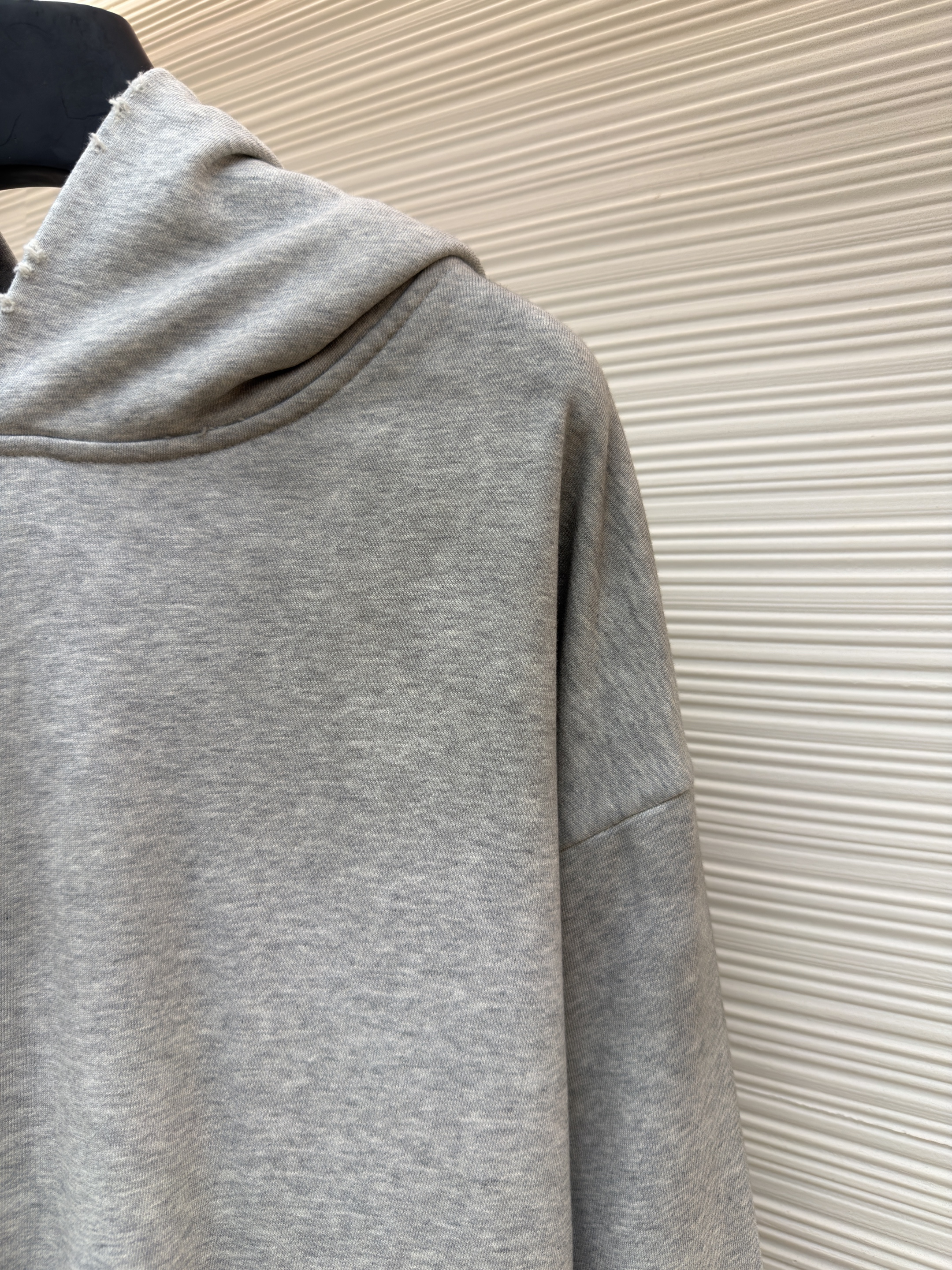 Acne Studios 喷绘做旧徽标连帽卫衣 连帽衫 外套 长袖 灰色 B0