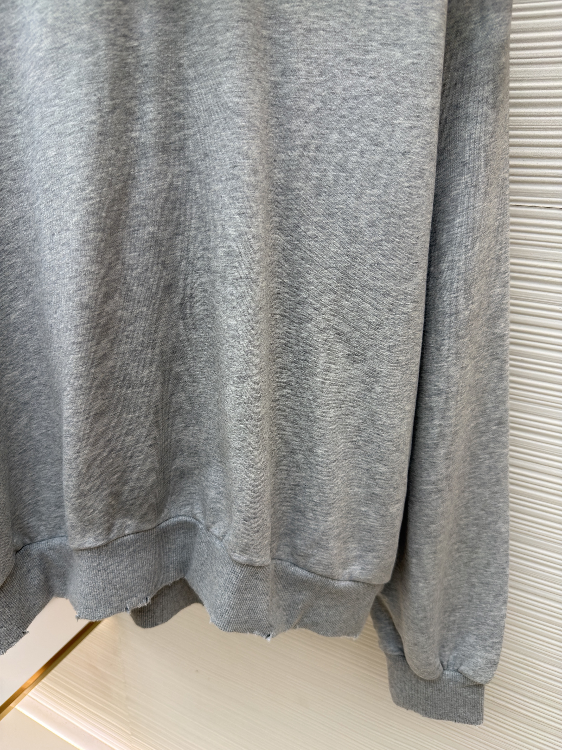 Acne Studios 喷绘做旧徽标连帽卫衣 连帽衫 外套 长袖 灰色 B0