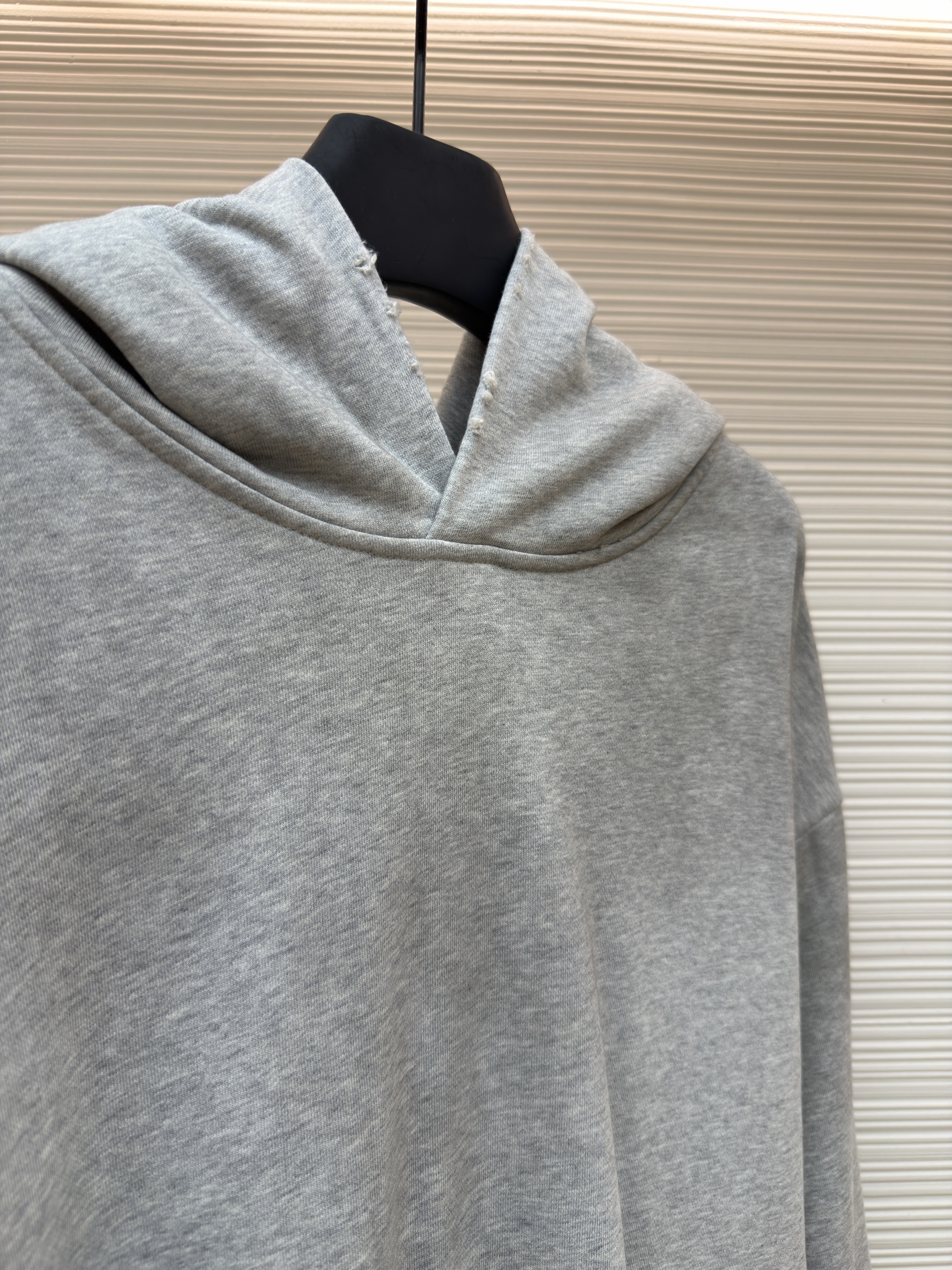 Acne Studios 喷绘做旧徽标连帽卫衣 连帽衫 外套 长袖 灰色 B0
