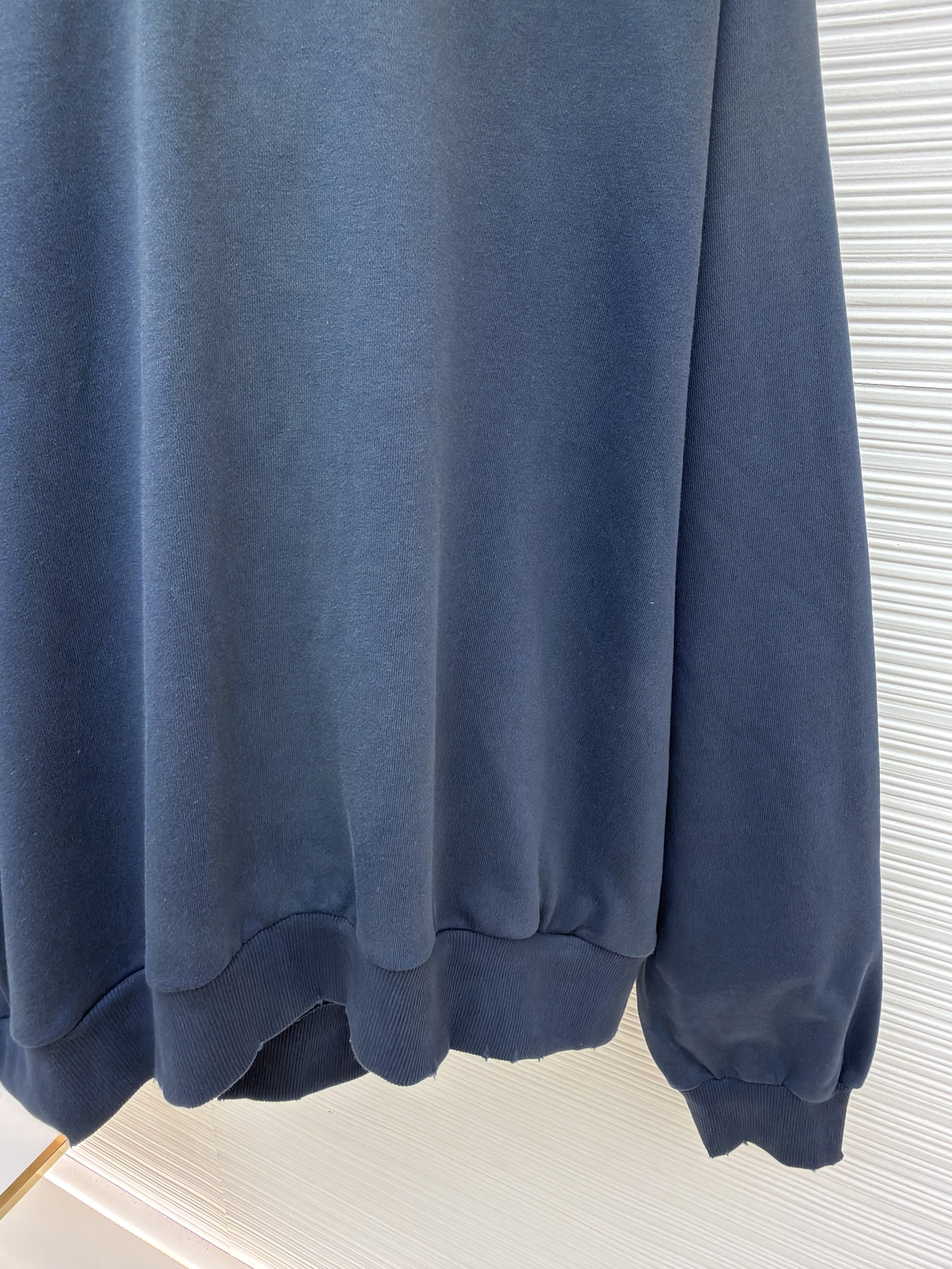 Acne Studios 喷绘做旧徽标连帽卫衣 连帽衫 外套 长袖 蓝色 B0