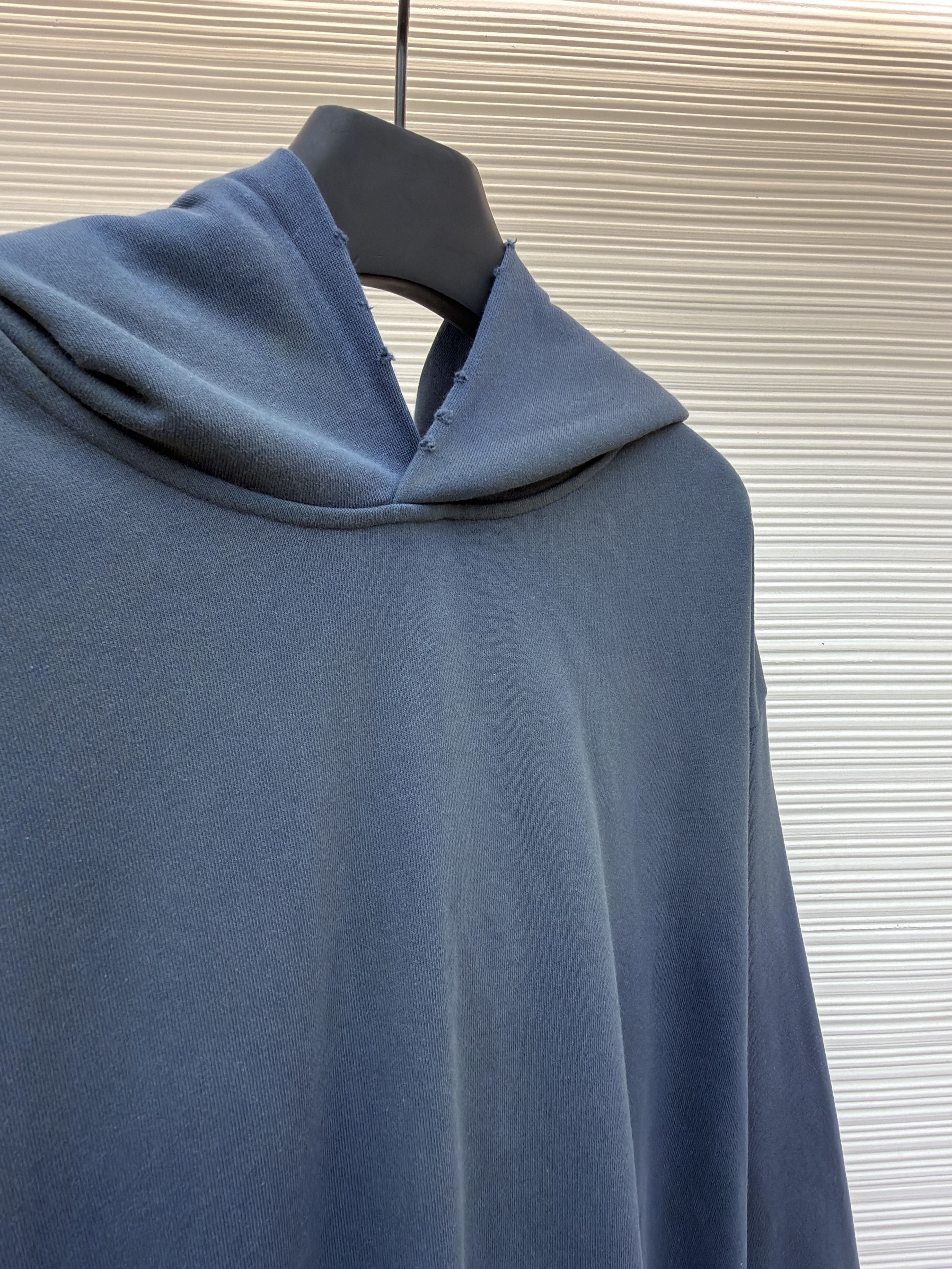 Acne Studios 喷绘做旧徽标连帽卫衣 连帽衫 外套 长袖 蓝色 B0