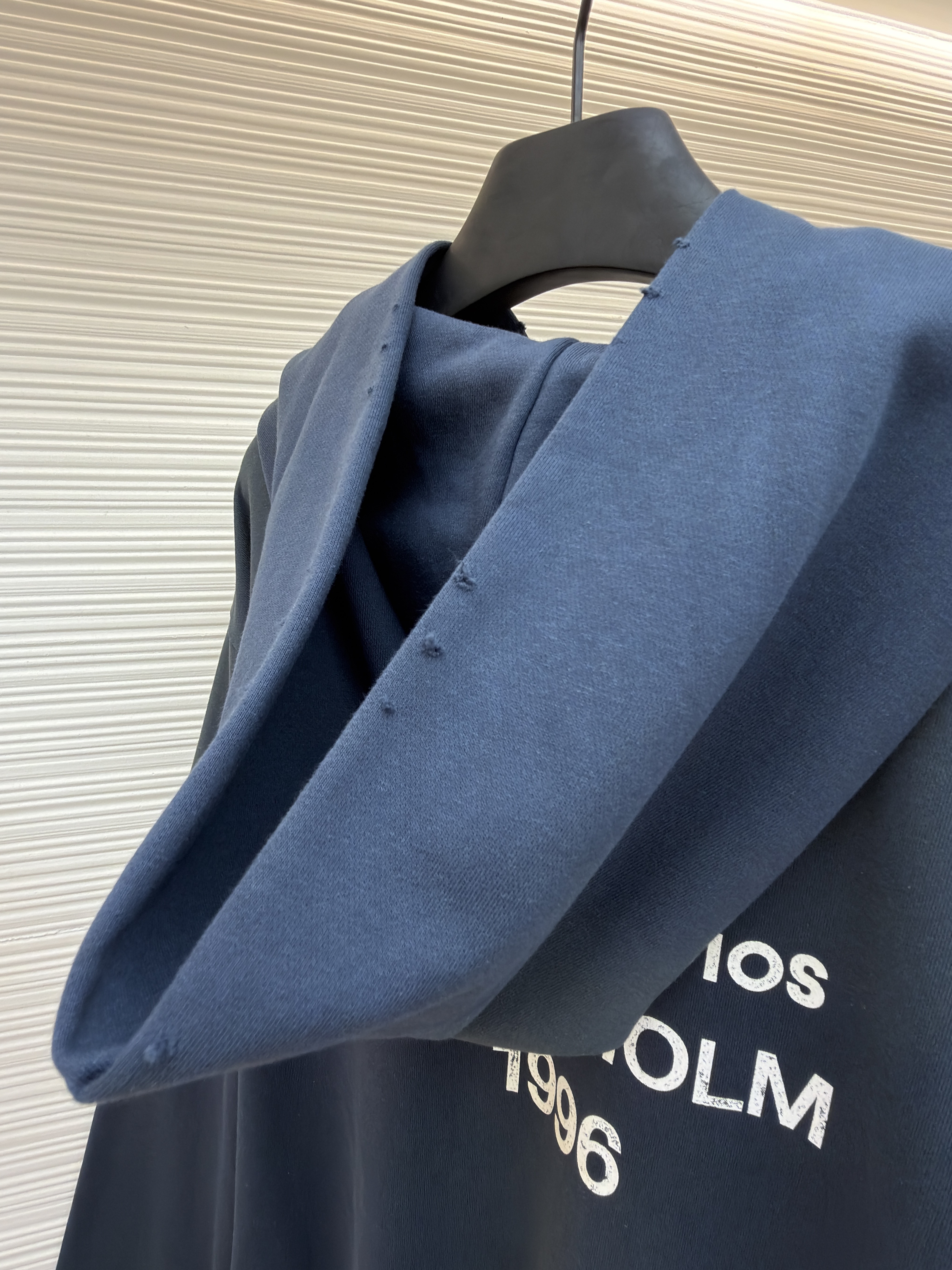 Acne Studios 喷绘做旧徽标连帽卫衣 连帽衫 外套 长袖 蓝色 B0