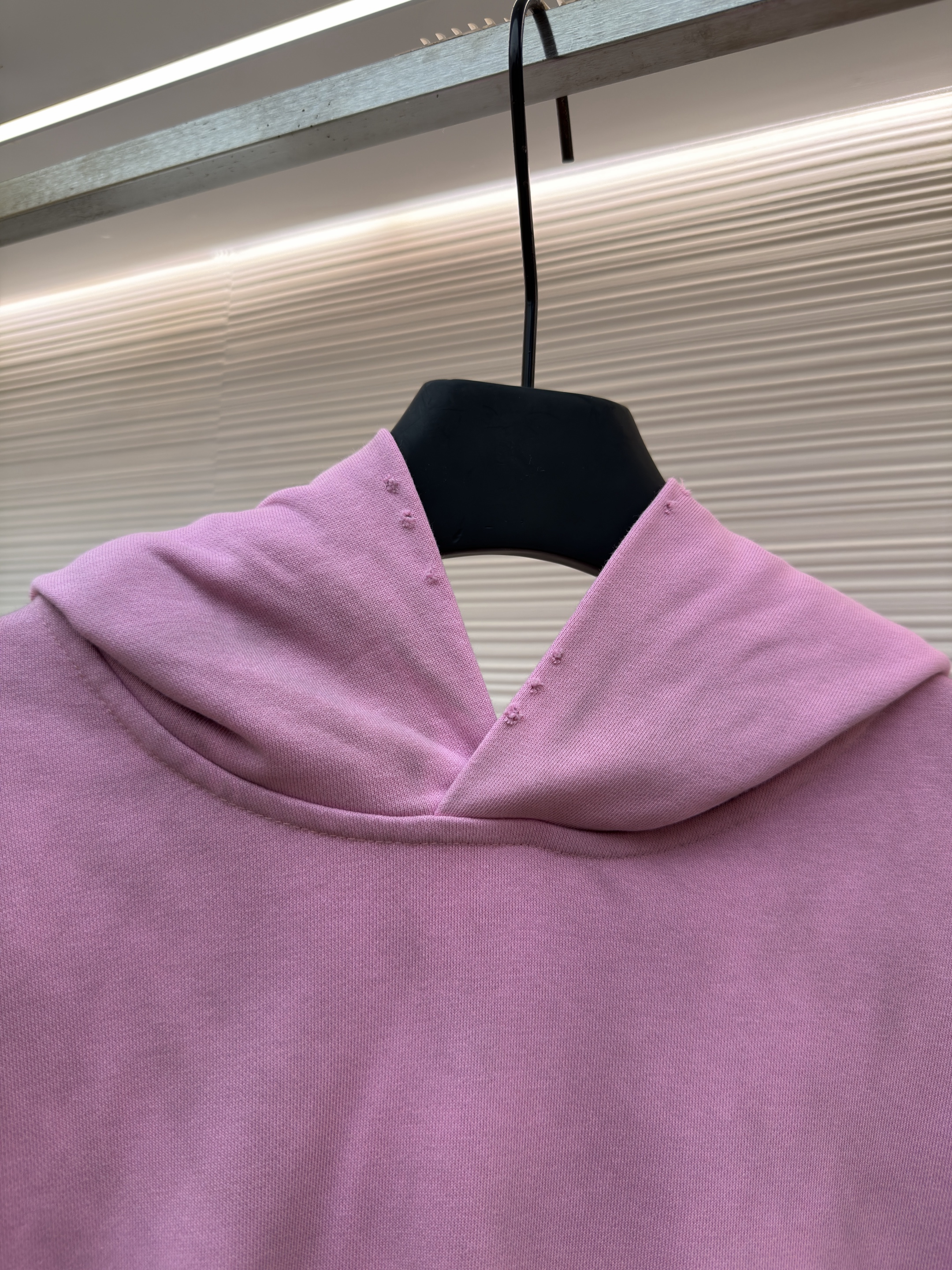 Acne Studios 喷绘做旧徽标连帽卫衣 连帽衫 外套 长袖 粉色 B0