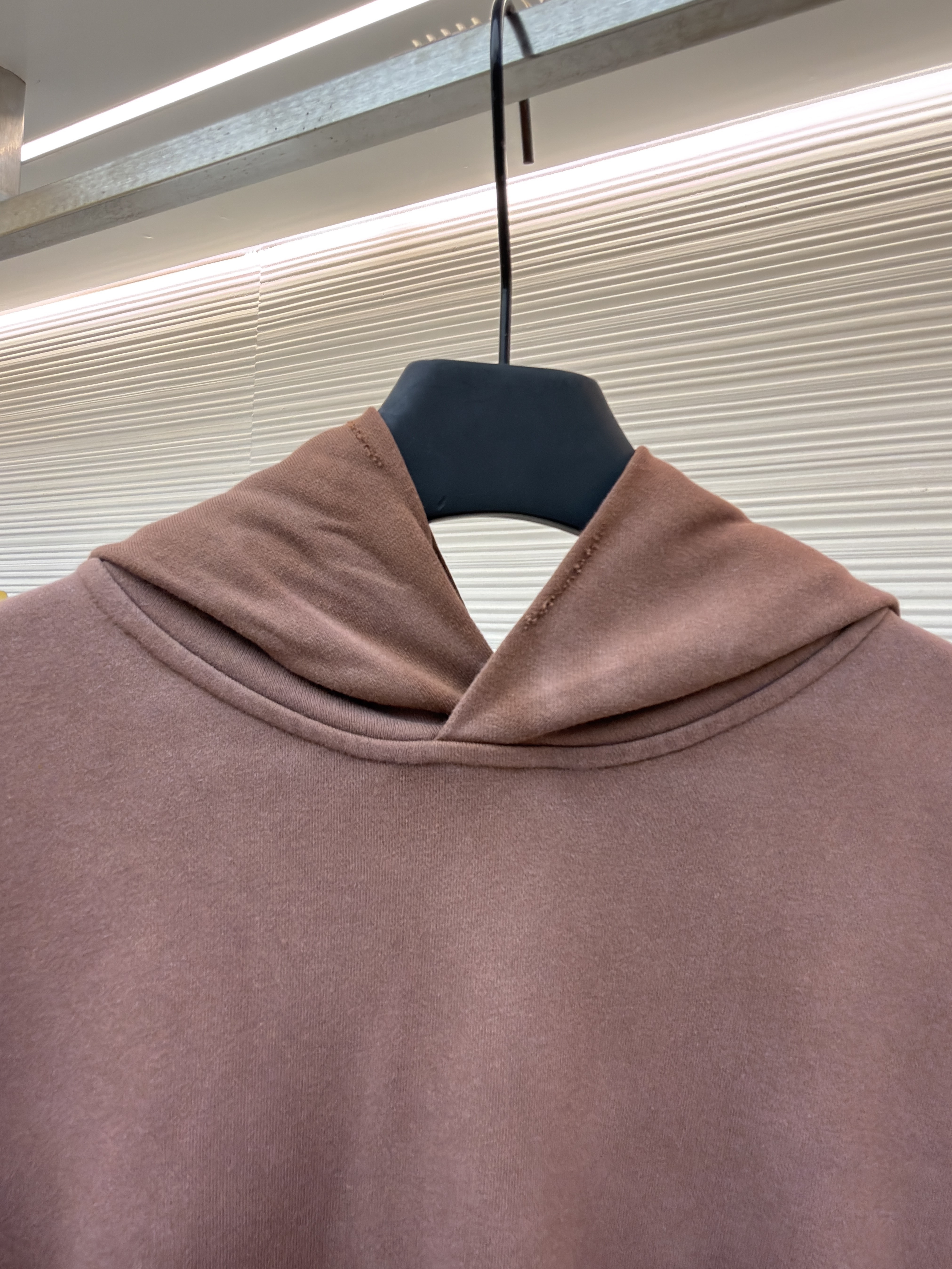 Acne Studios 喷绘做旧徽标连帽卫衣 连帽衫 外套 长袖 棕色 B0