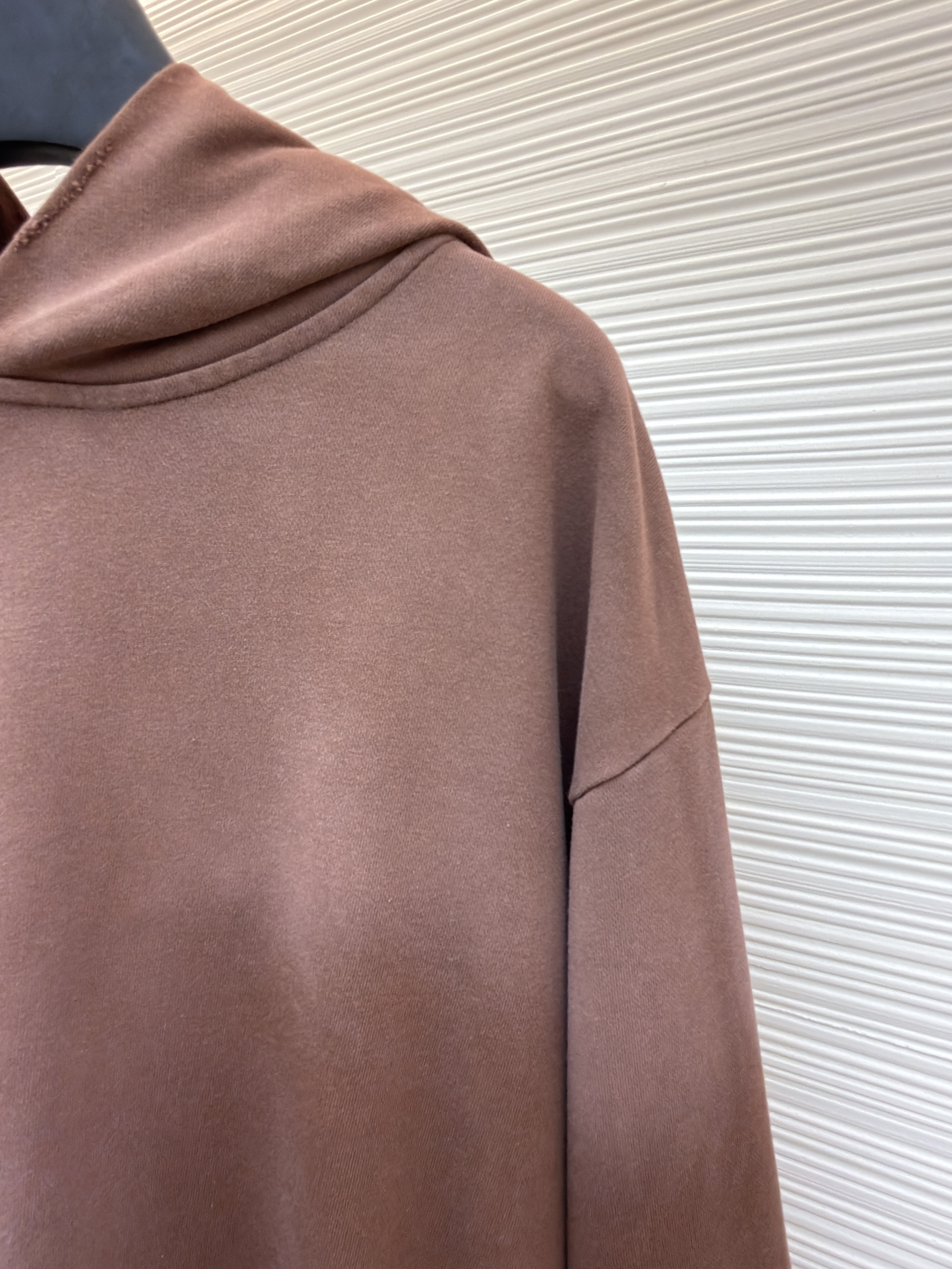 Acne Studios 喷绘做旧徽标连帽卫衣 连帽衫 外套 长袖 棕色 B0