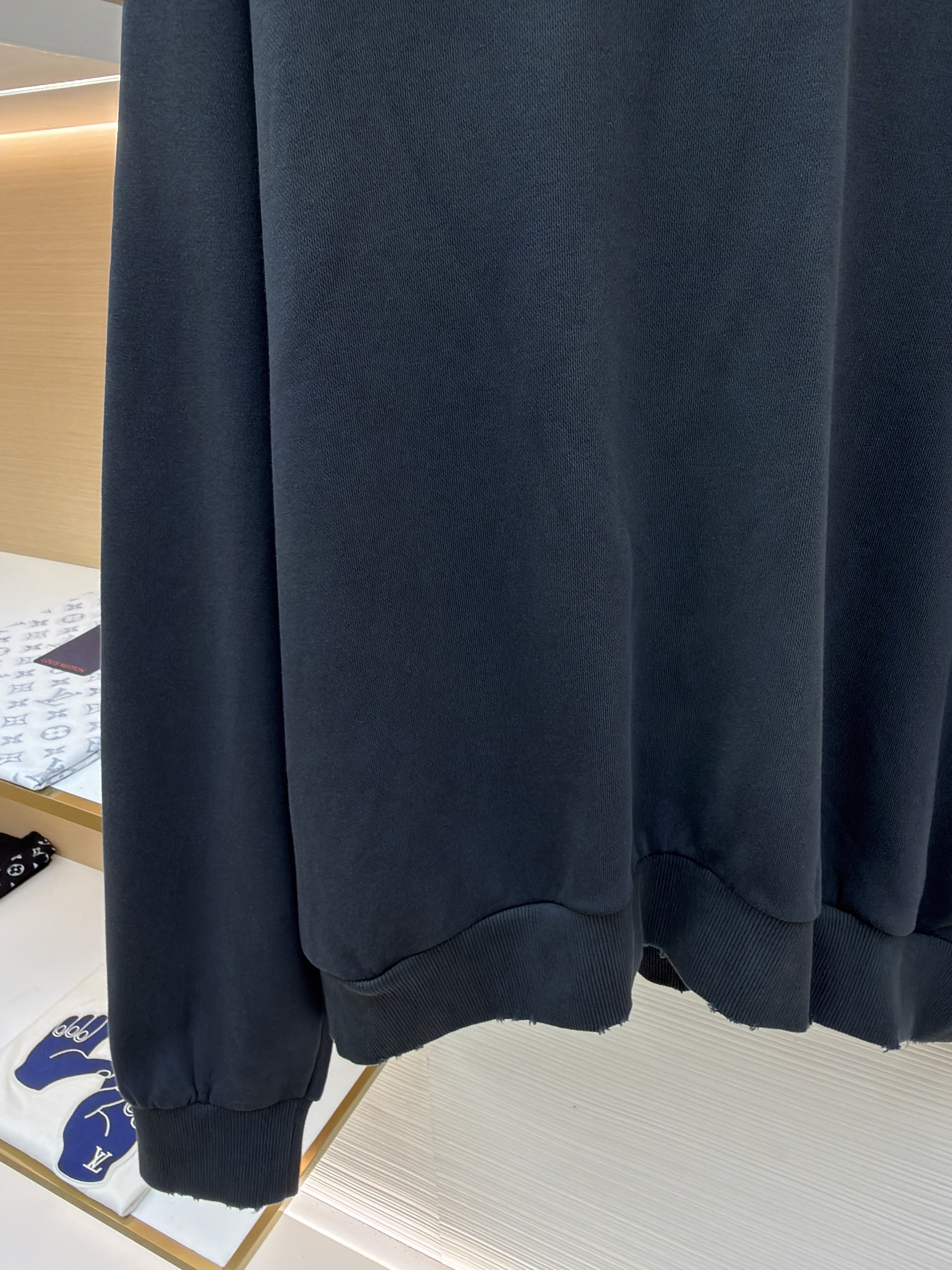 Acne Studios 喷绘做旧徽标连帽卫衣 连帽衫 外套 长袖 黑色 B0