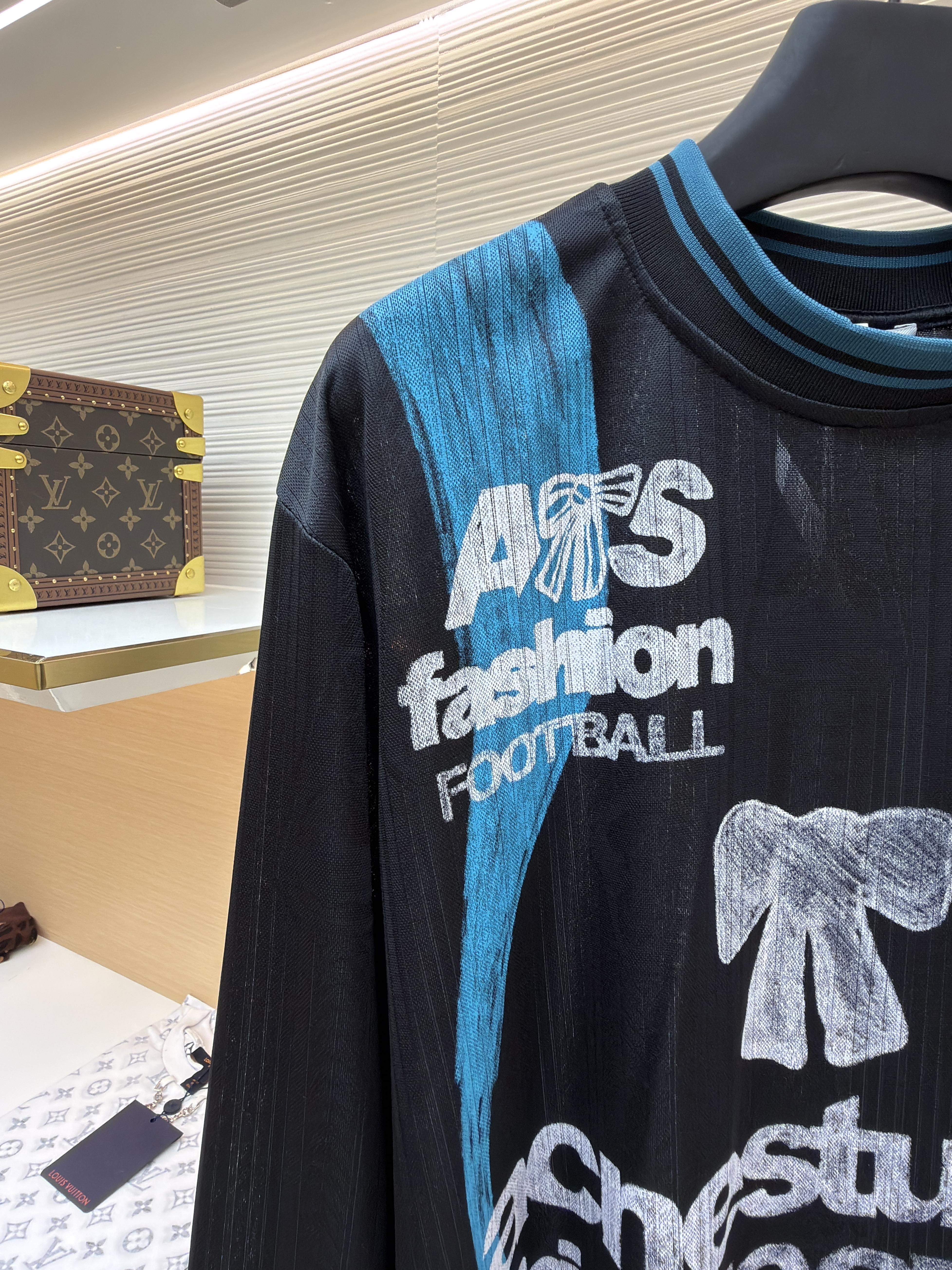 Acne Studios 足球胶囊系列 蝴蝶结徽标球衣 T恤 长袖 黑蓝色 A5 