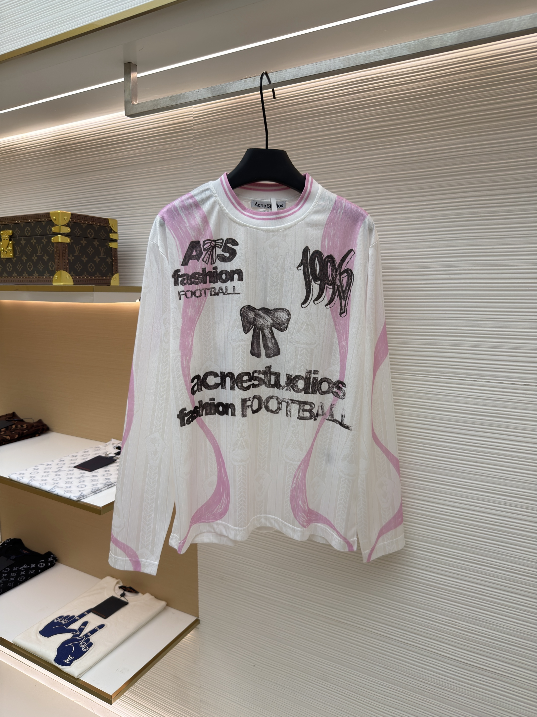 Acne Studios 足球胶囊系列 蝴蝶结徽标球衣 T恤 长袖 白粉色 A5 