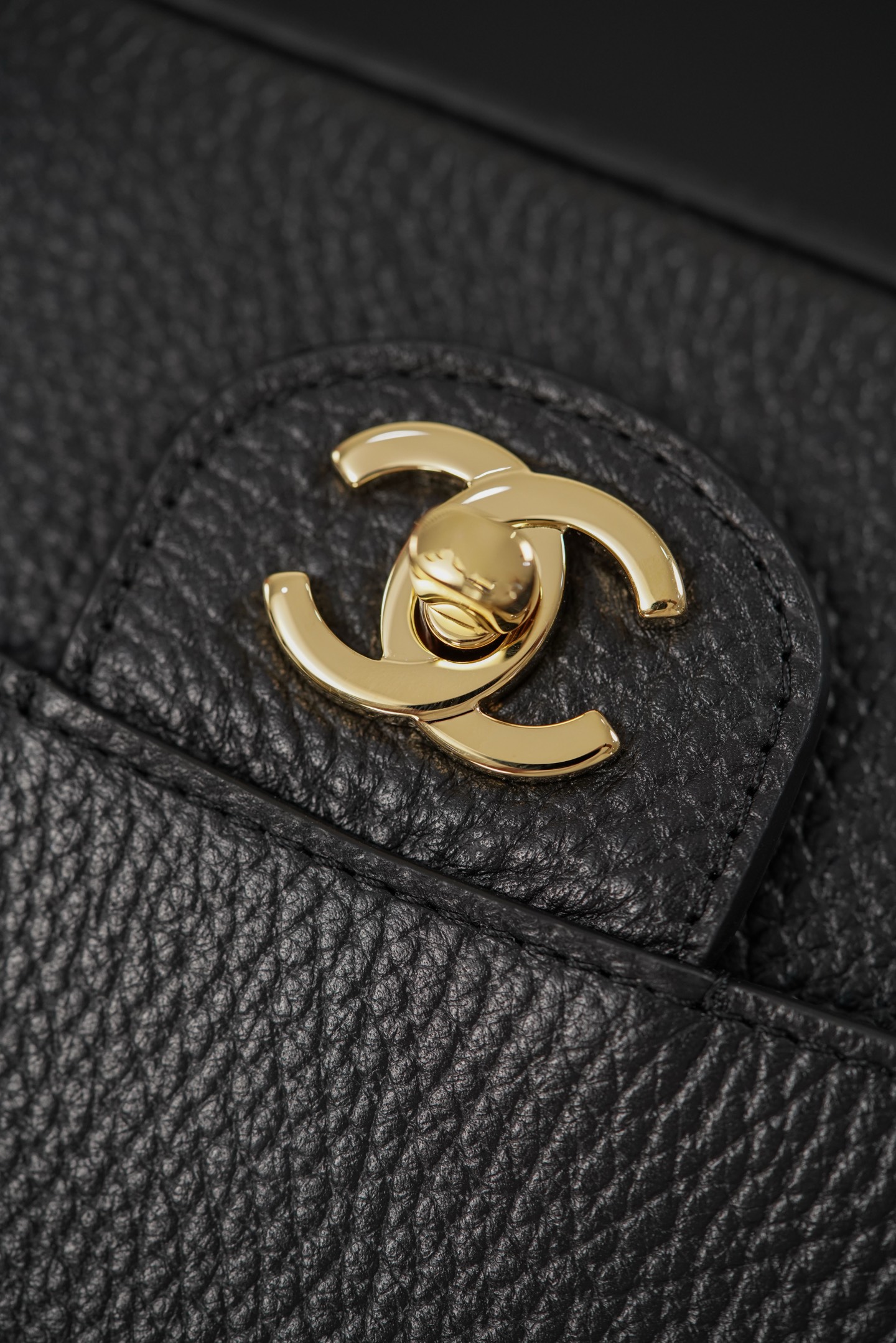 mini CHANEL 26B CF grained calfskin  (Black ) A5-AS6573-B24332-94305