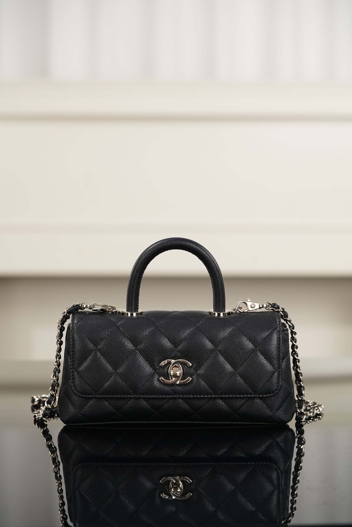mini法棍CHANEL 26A 𝐂𝐨𝐜𝐨 𝐡𝐚𝐧𝐝𝐥𝐞--Shoulder bag- (Black ) A5-AP5285-B05061-94305
