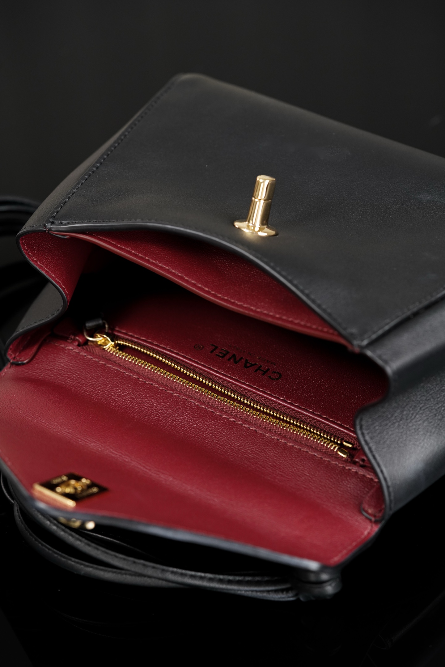 small信封包 CHANEL 26A Envelope-style flap bag- (Black ) A5-AS6223-B24991-94305