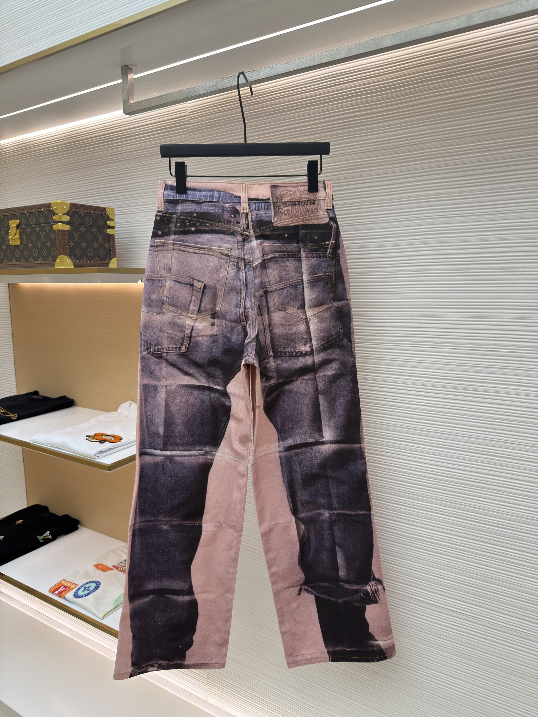 Acne Studios 3D错觉黑粉打印牛仔裤 长裤 裤子 B5