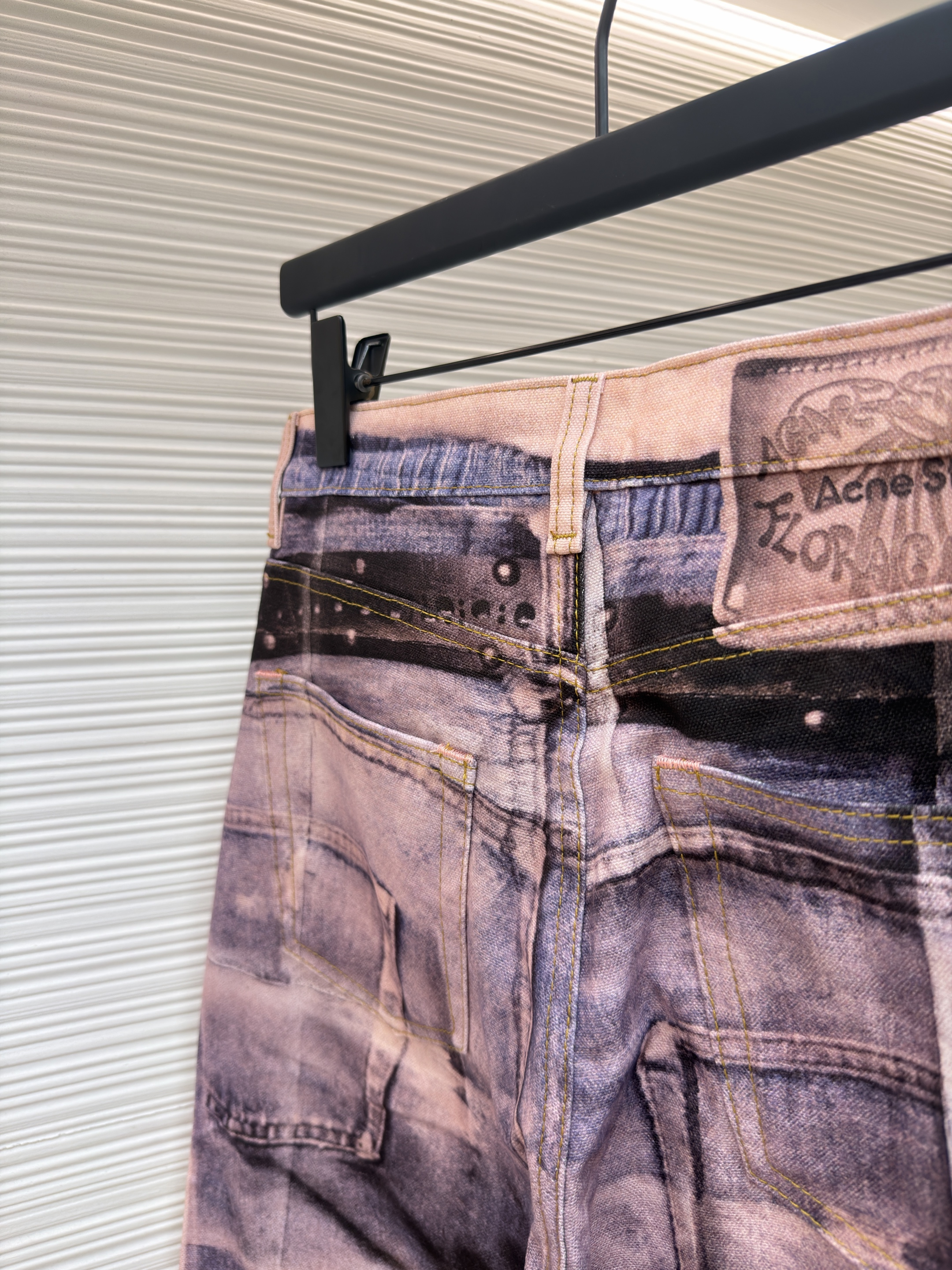 Acne Studios 3D错觉黑粉打印牛仔裤 长裤 裤子 B5