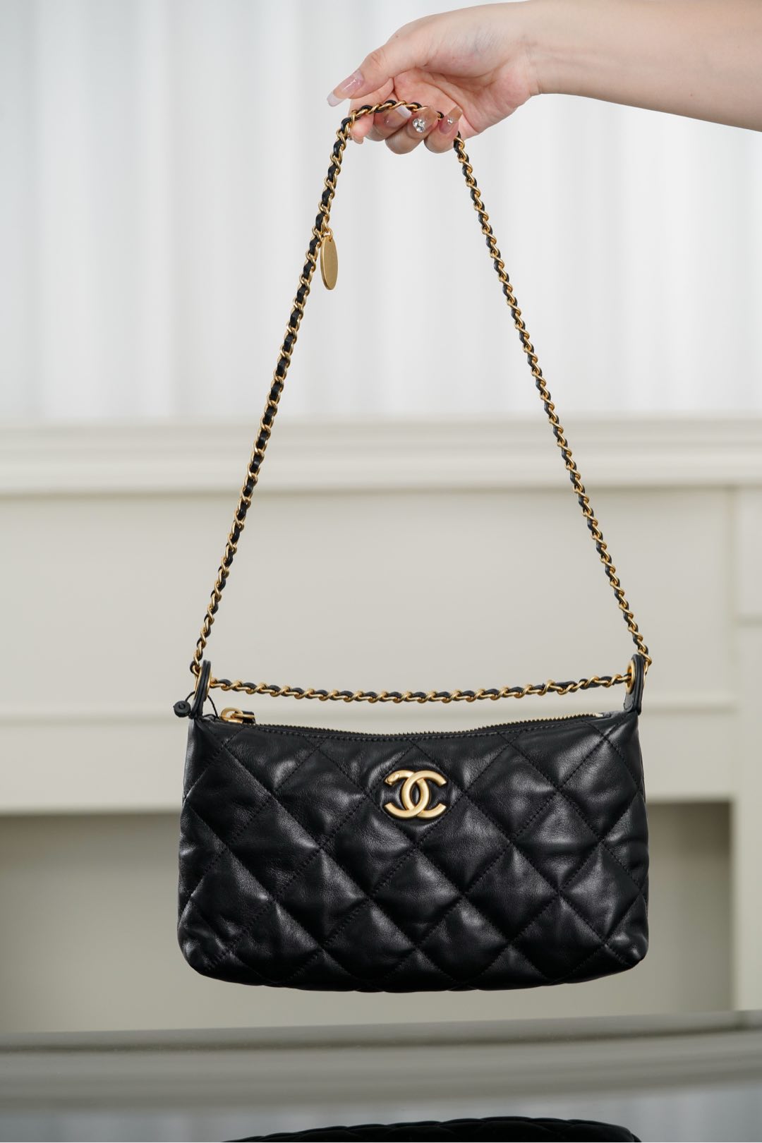 small手提饺子包 CHANEL 25s hobo -Handheld and shoulder bag- (Black ) A5-AS5528-B20294-94305