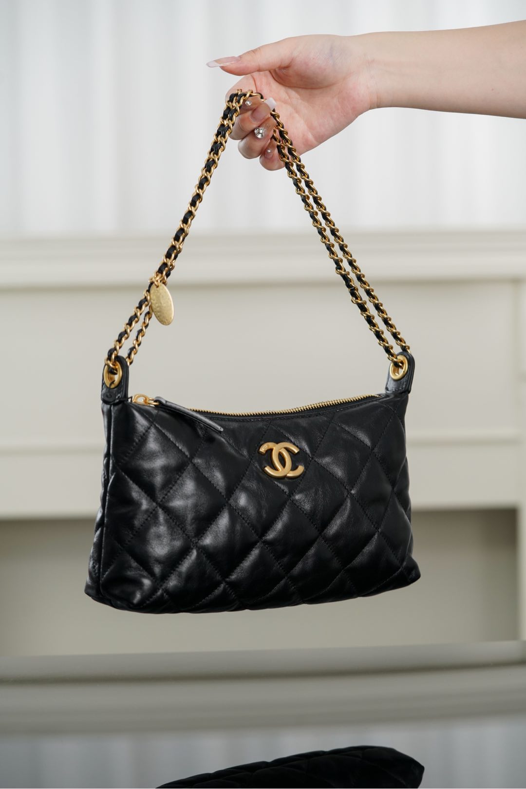 small手提饺子包 CHANEL 25s hobo -Handheld and shoulder bag- (Black ) A5-AS5528-B20294-94305