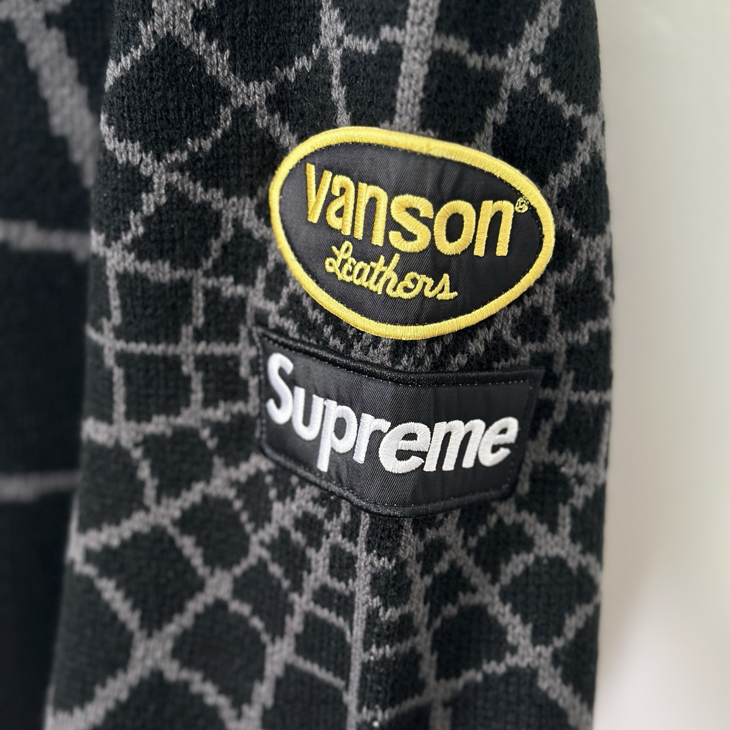 Supreme VANSON SPIDER MAN SWEATER 联名款 蜘蛛满印图案刺绣圆领毛衣 针织衫 外套 秋冬 长袖 红色 黑色 